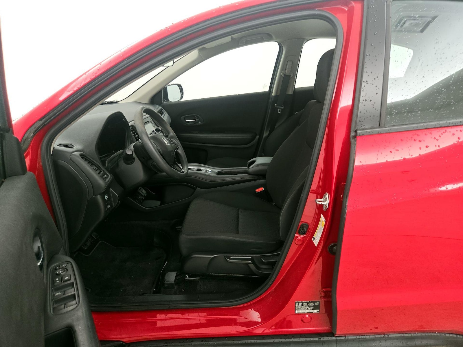 2018 Honda HR-V LX - Photo 12