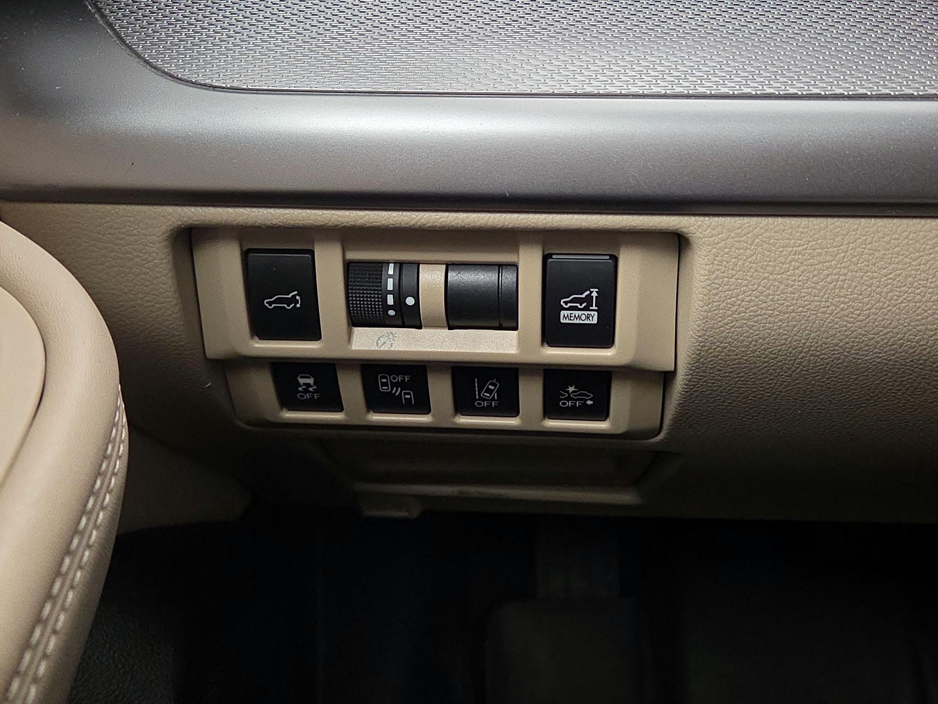 Thumbnail: 2019 Subaru Outback - 13