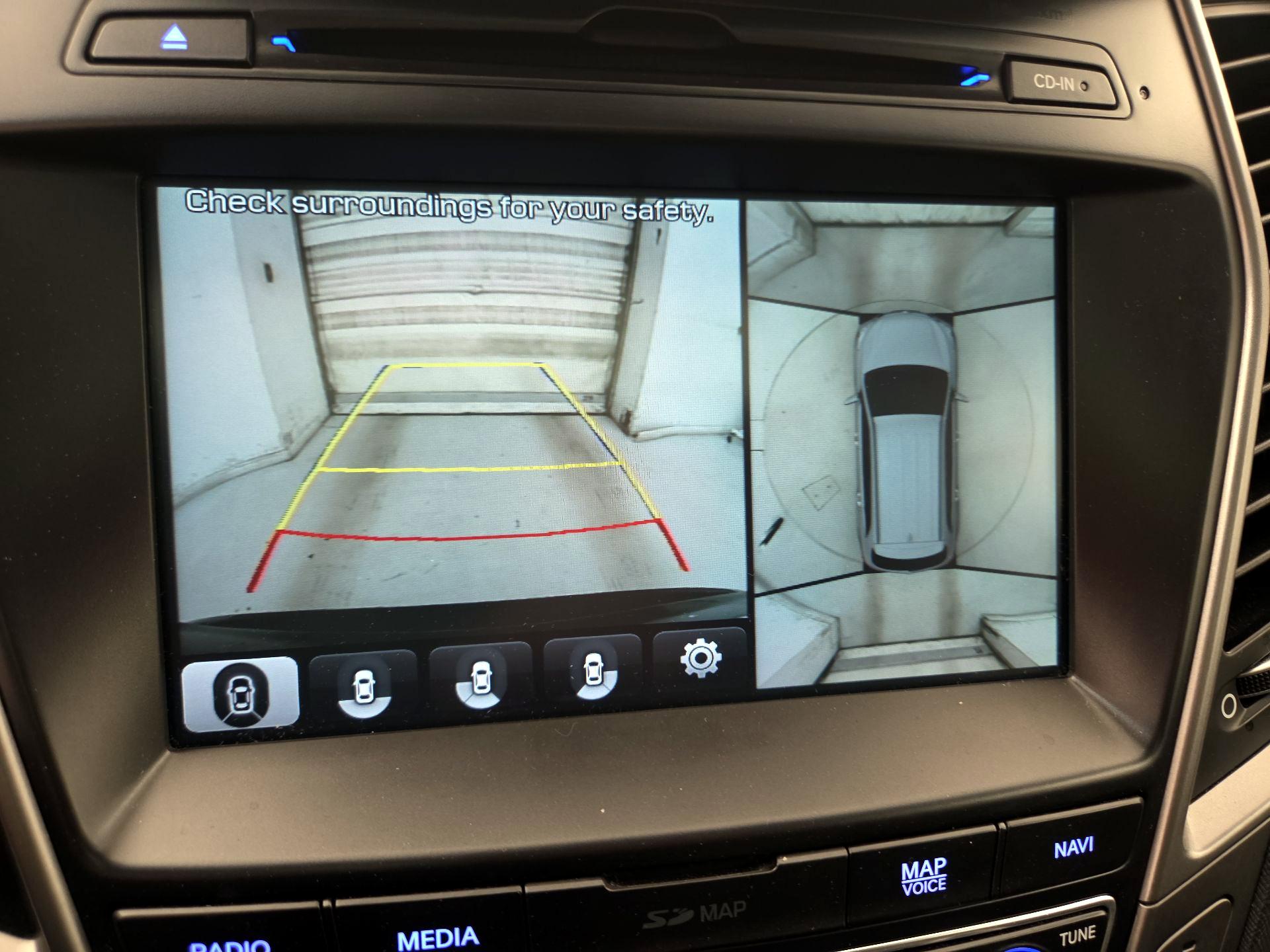 Thumbnail: 2017 Hyundai Santa Fe - 14