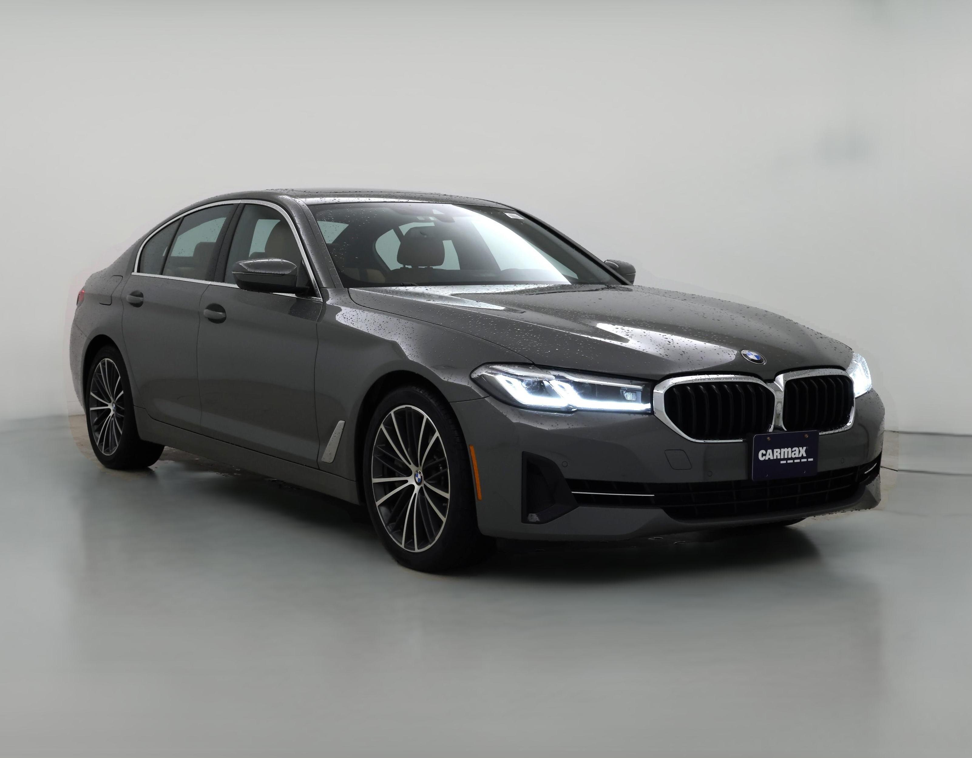 Thumbnail: 2022 BMW 5 Series - 1