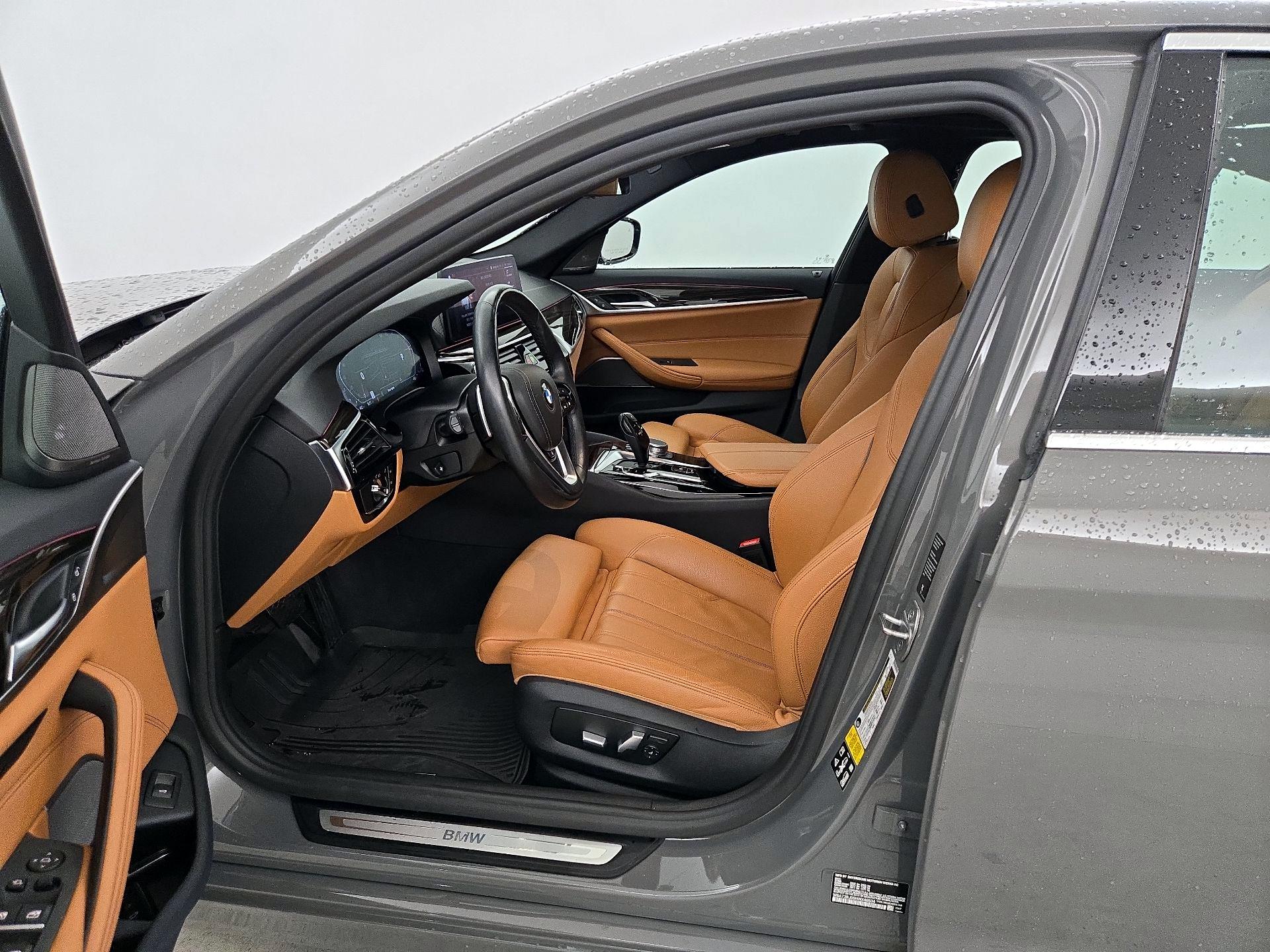 Thumbnail: 2022 BMW 5 Series - 11