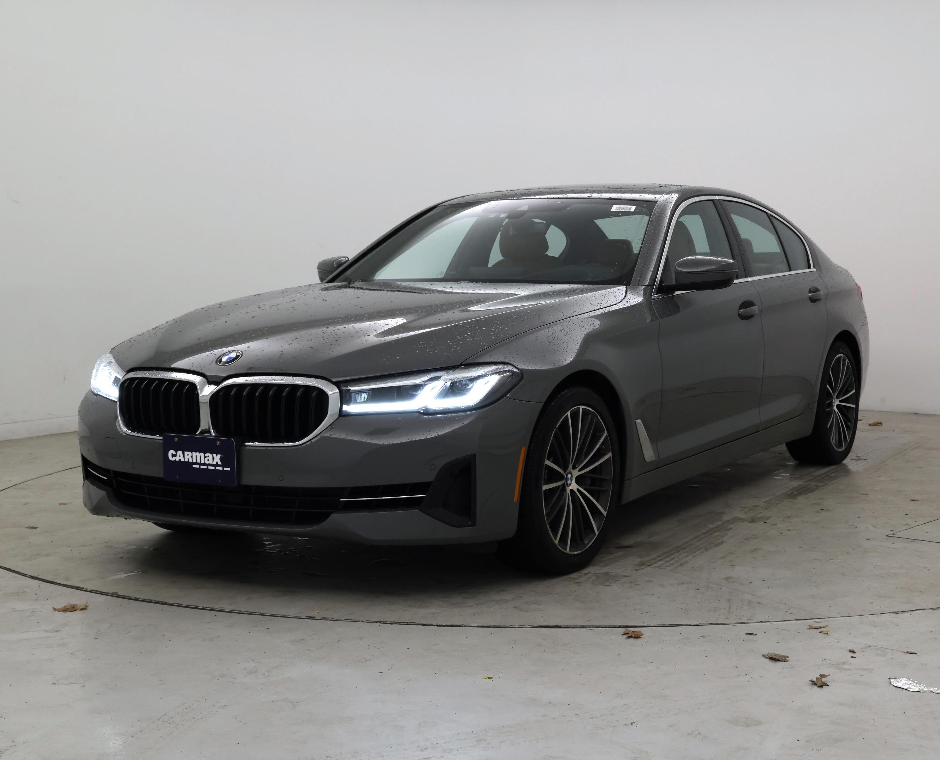 Thumbnail: 2022 BMW 5 Series - 4