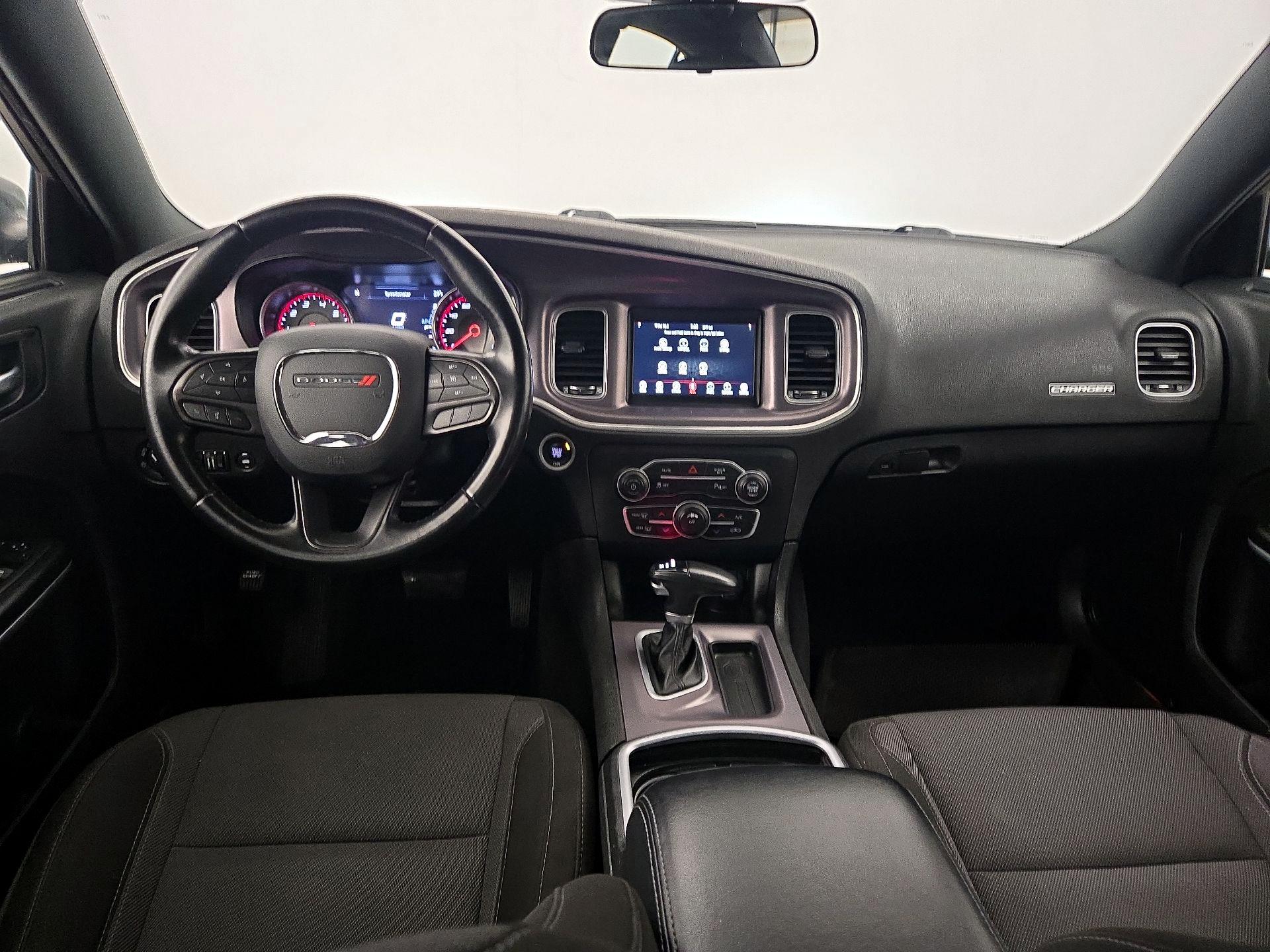 Thumbnail: 2022 Dodge Charger - 9