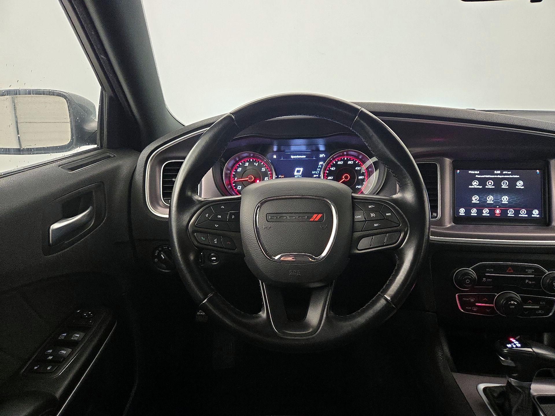 Thumbnail: 2022 Dodge Charger - 10