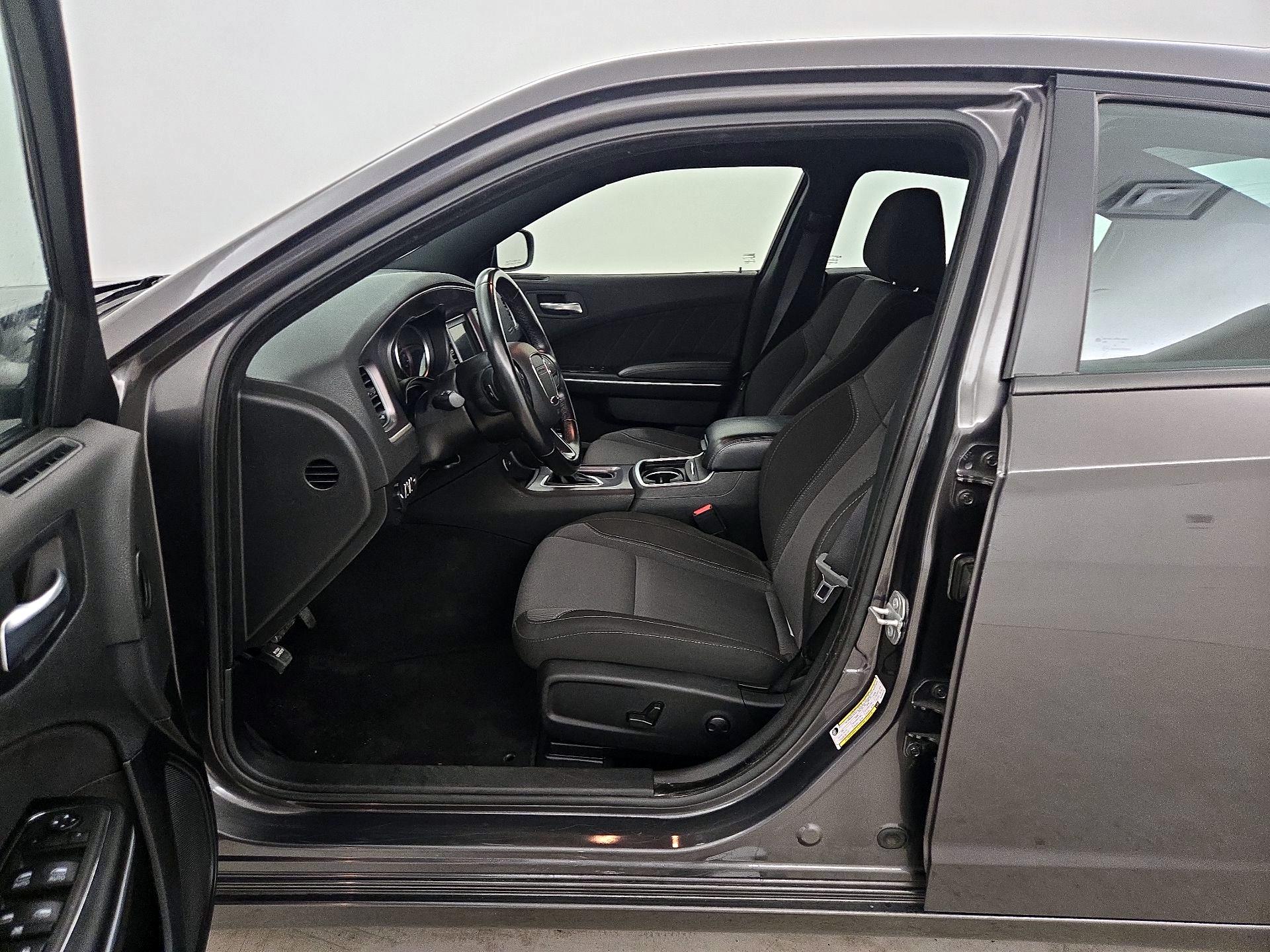 Thumbnail: 2022 Dodge Charger - 11