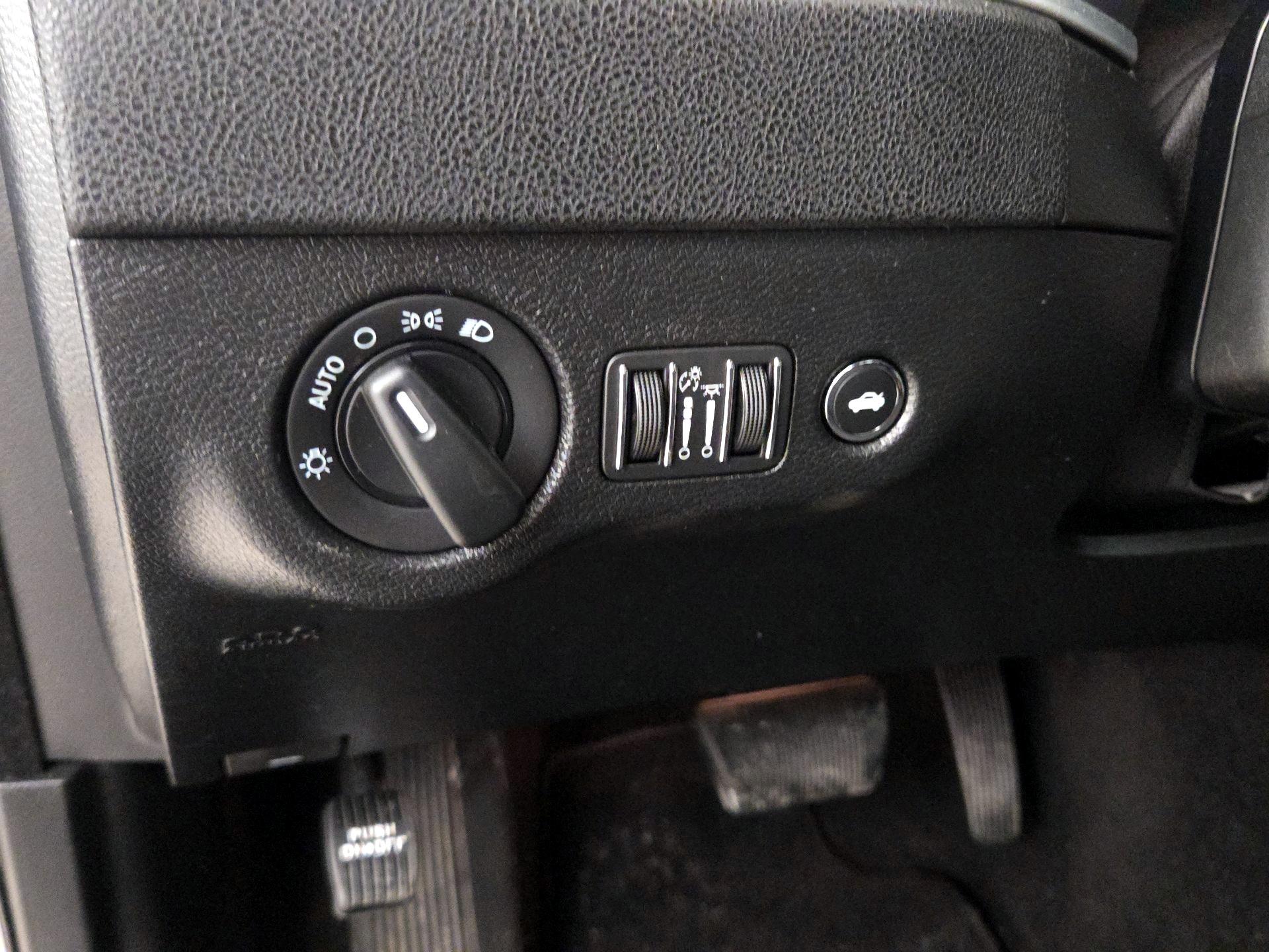 Thumbnail: 2022 Dodge Charger - 13