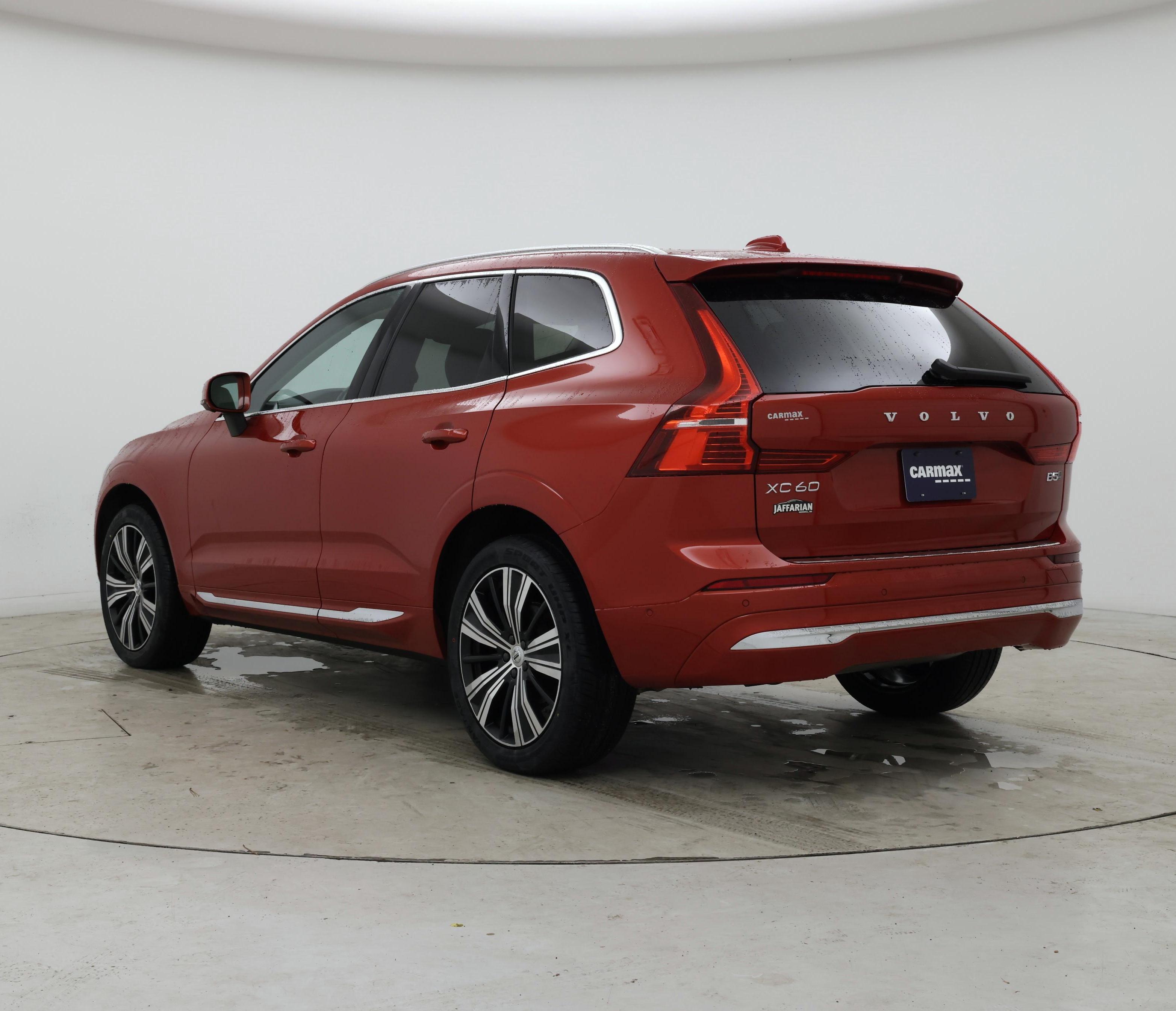 Thumbnail: 2022 Volvo XC60 - 2