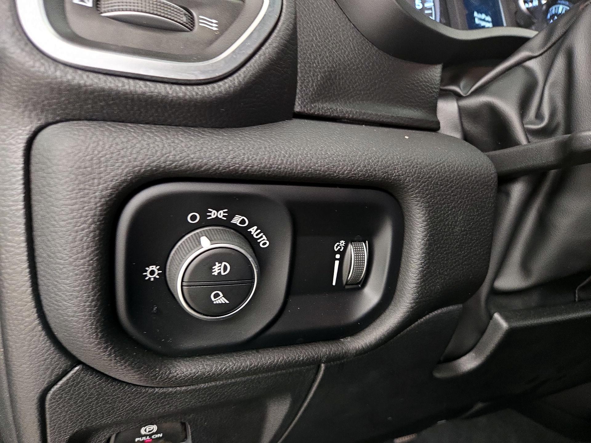 Thumbnail: 2024 RAM 1500 - 13