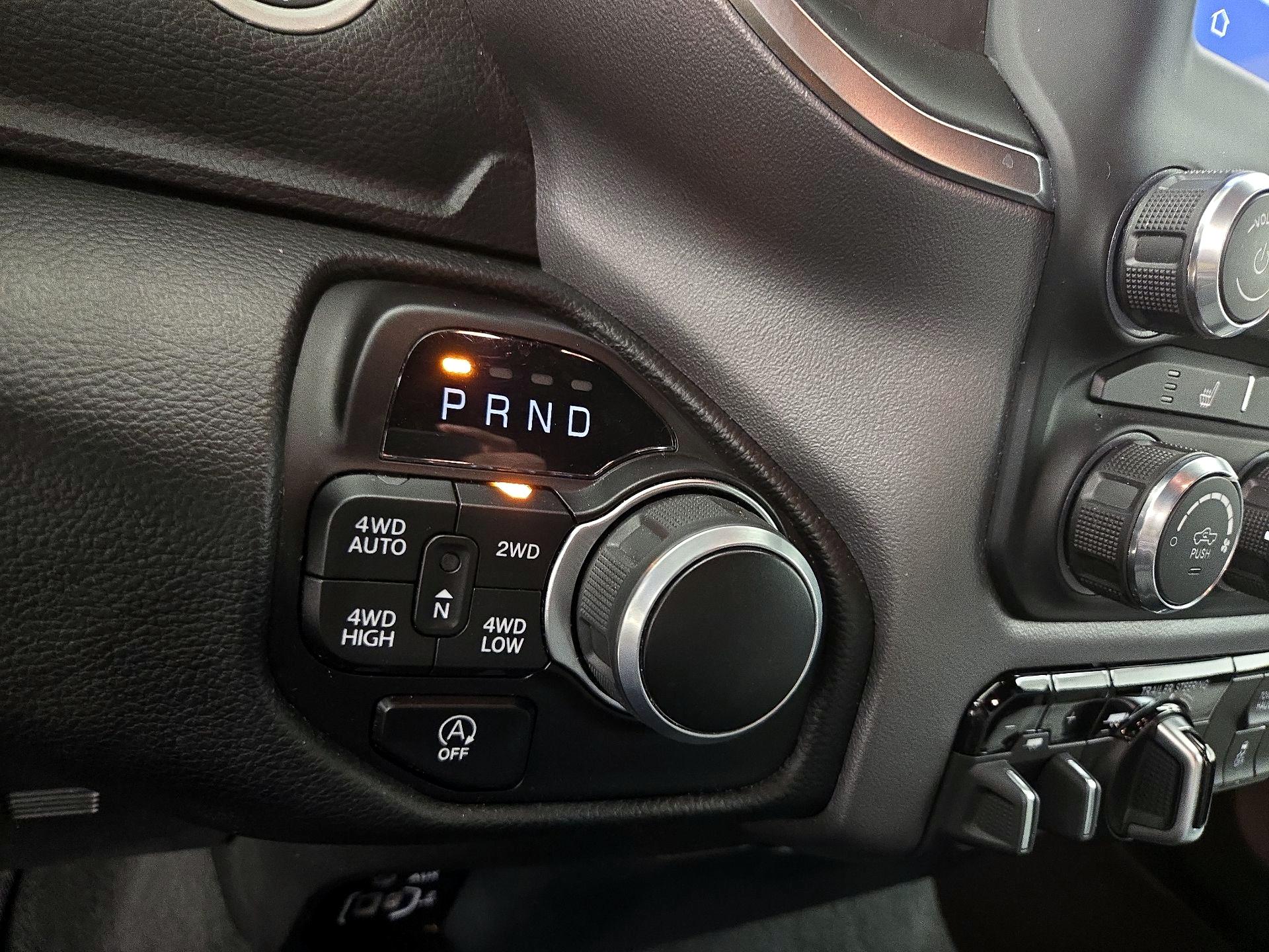 Thumbnail: 2024 RAM 1500 - 17