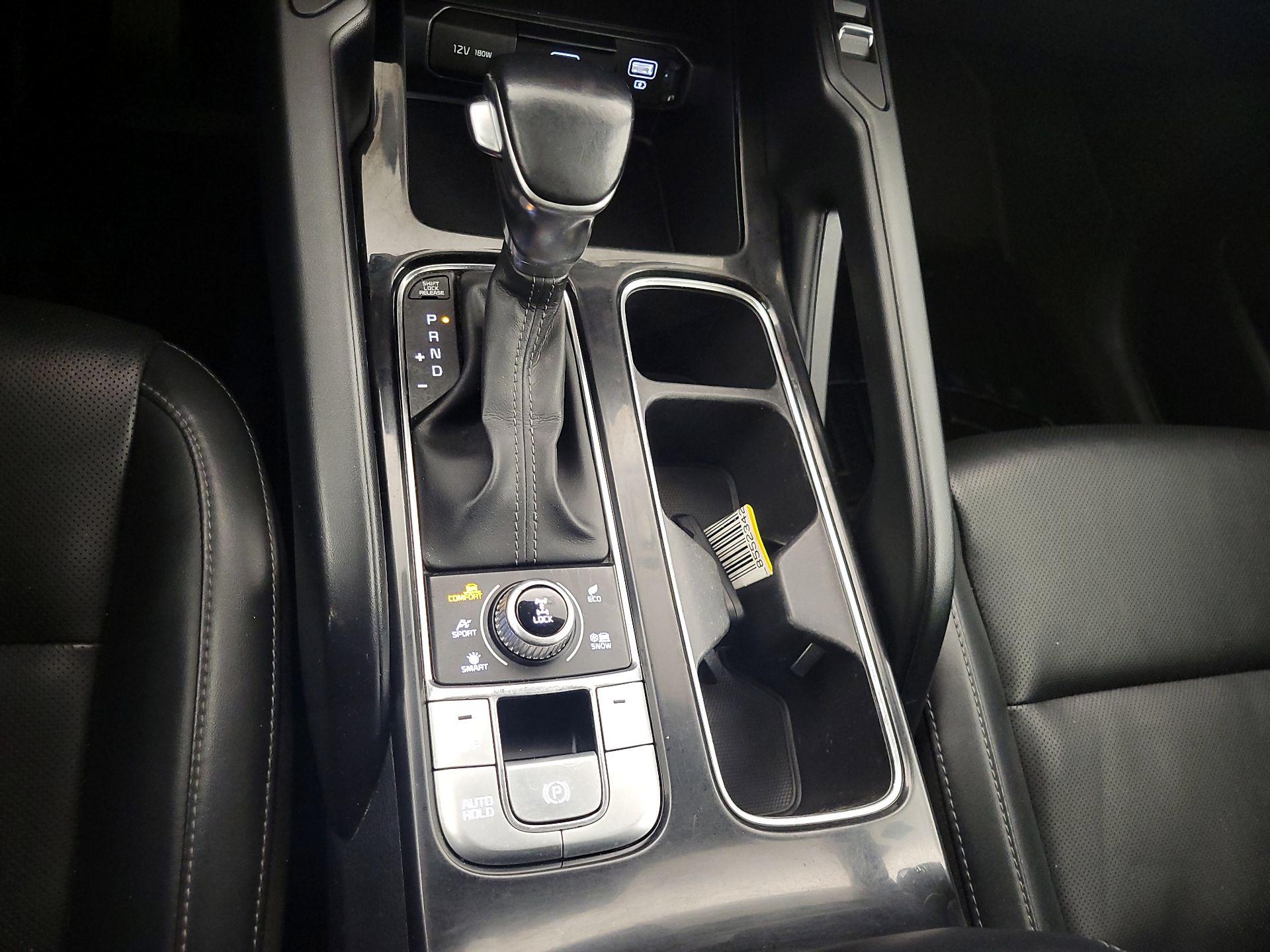 Thumbnail: 2021 Kia Telluride - 17