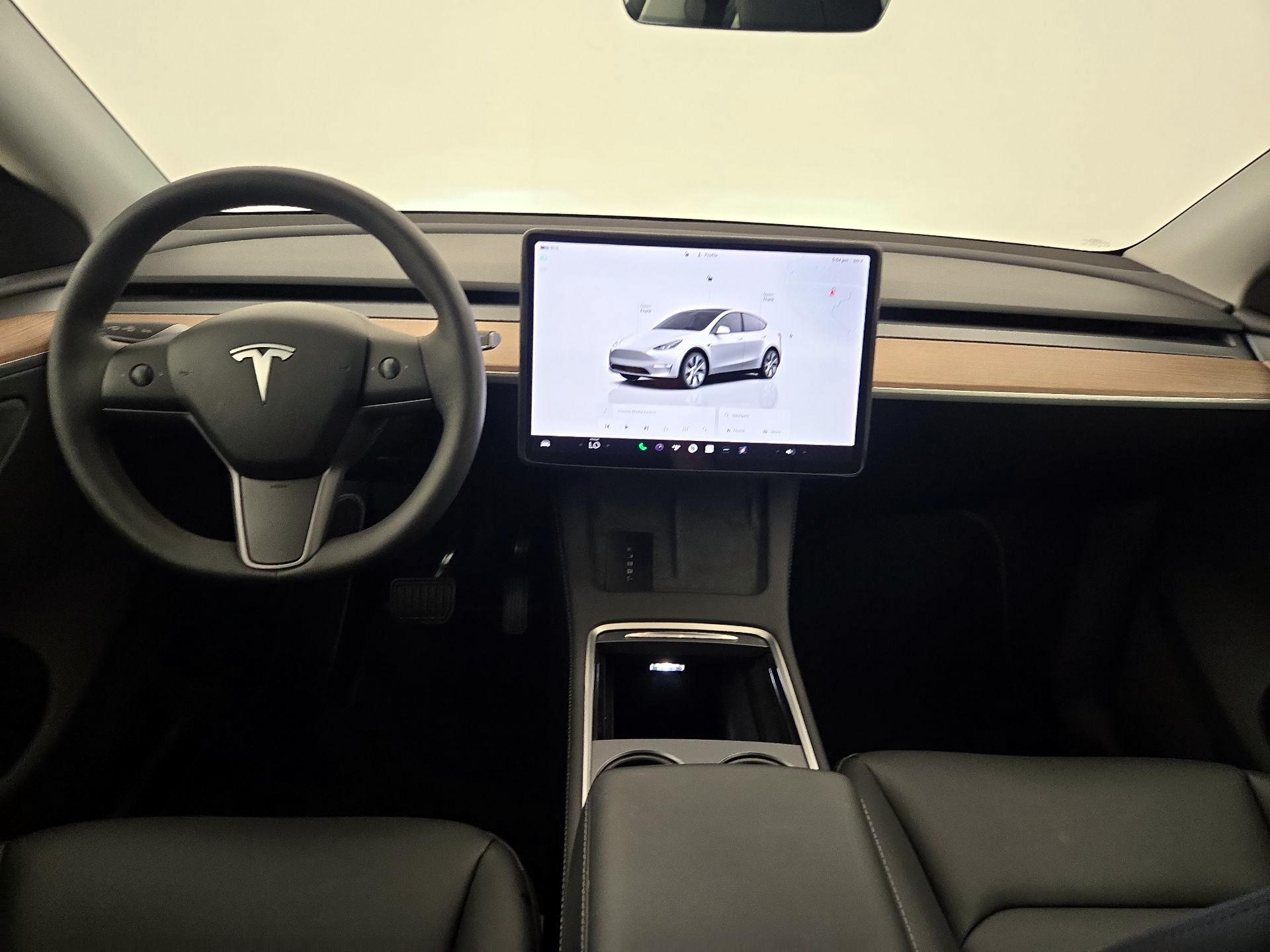 Thumbnail: 2024 Tesla Model Y - 9
