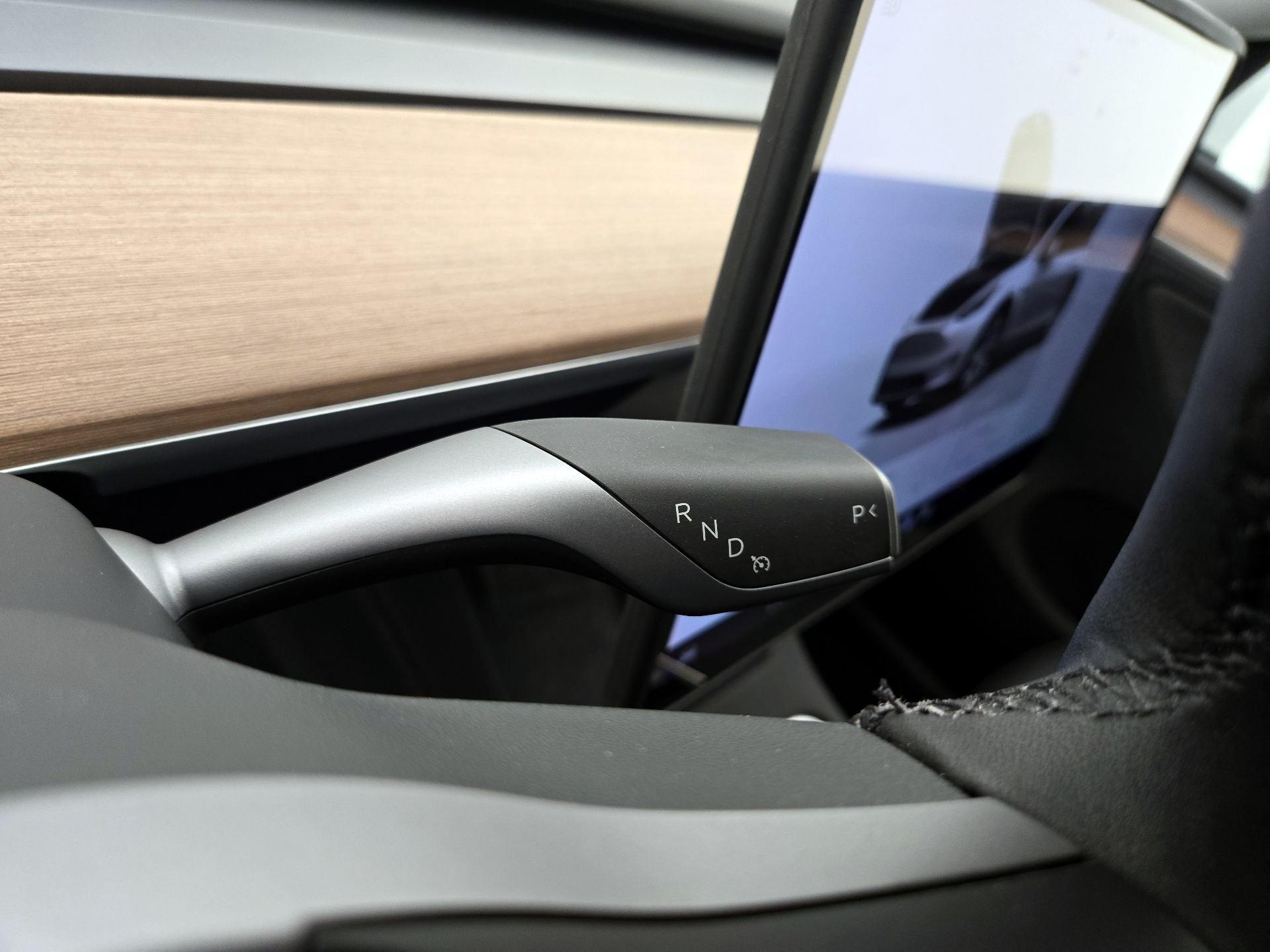 Thumbnail: 2024 Tesla Model Y - 17