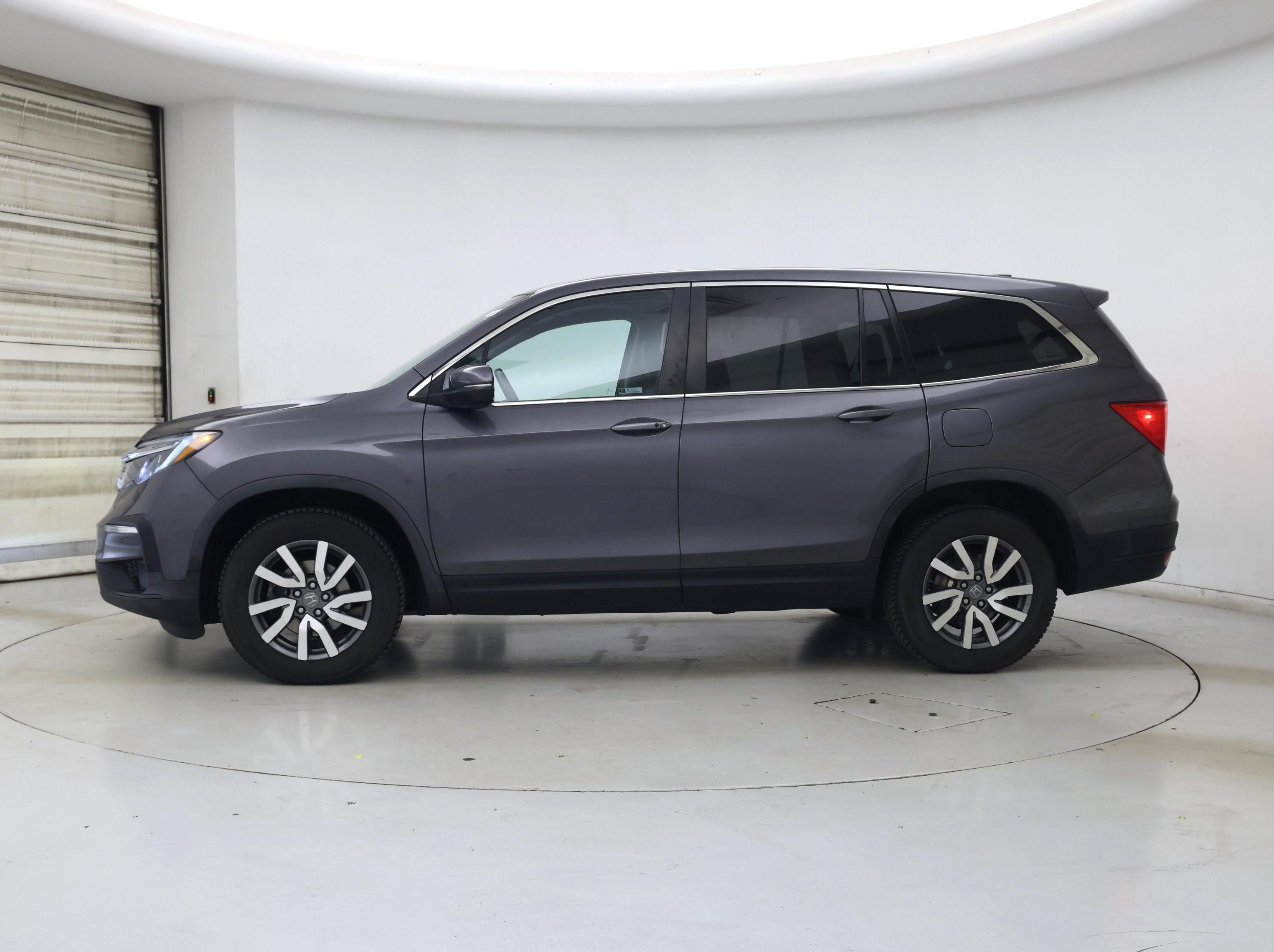 Thumbnail: 2019 Honda Pilot - 3