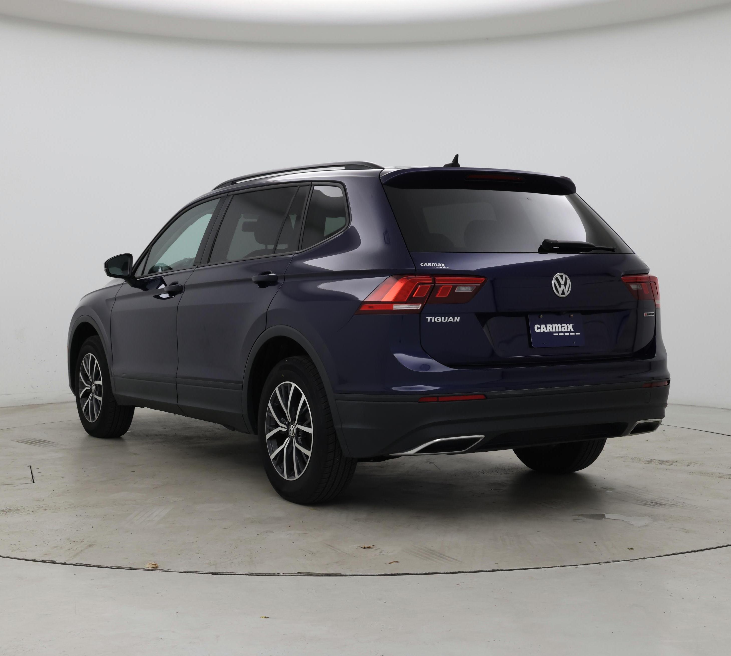 Thumbnail: 2021 Volkswagen Tiguan - 2
