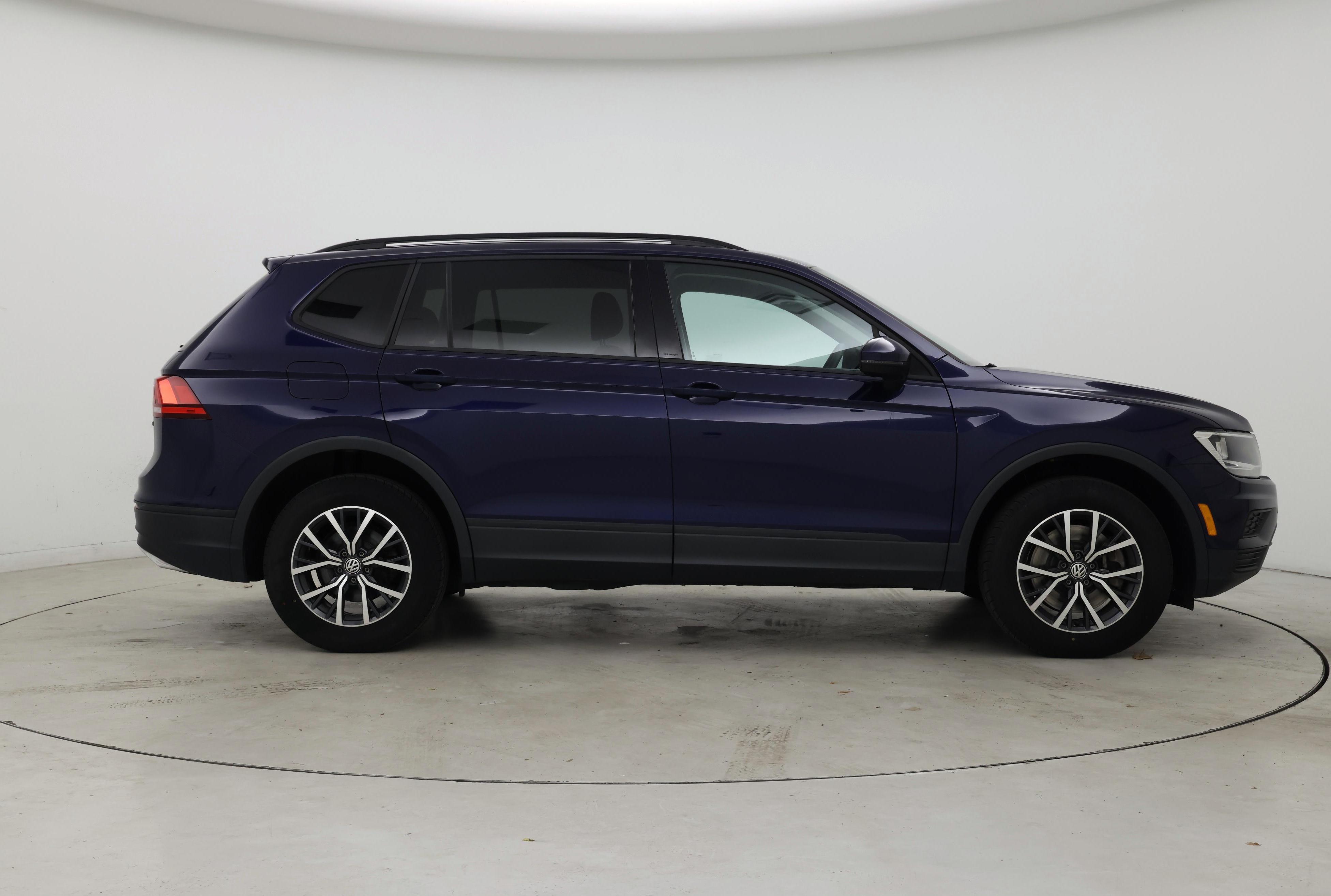 Thumbnail: 2021 Volkswagen Tiguan - 7