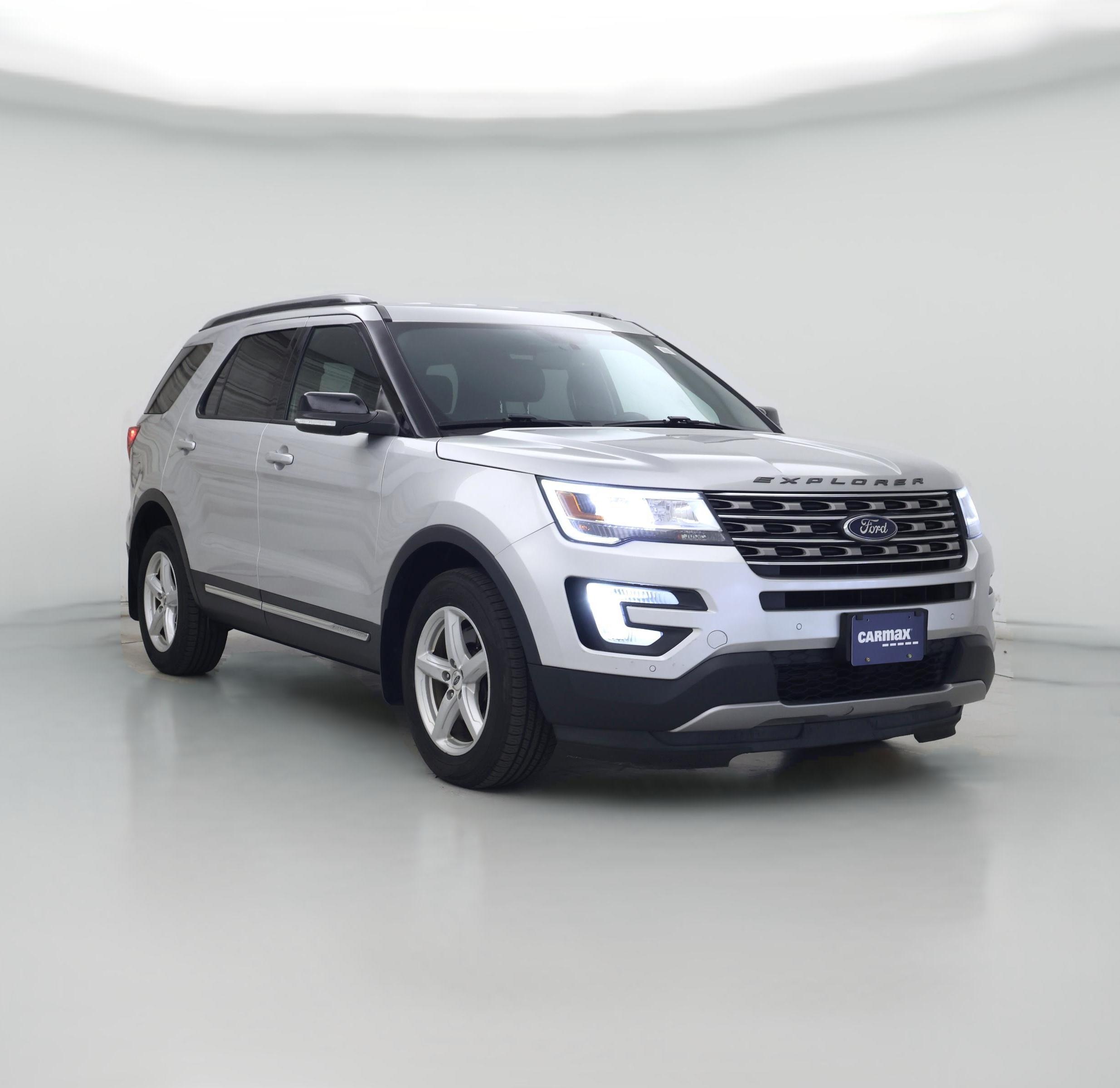 Thumbnail: 2017 Ford Explorer - 1