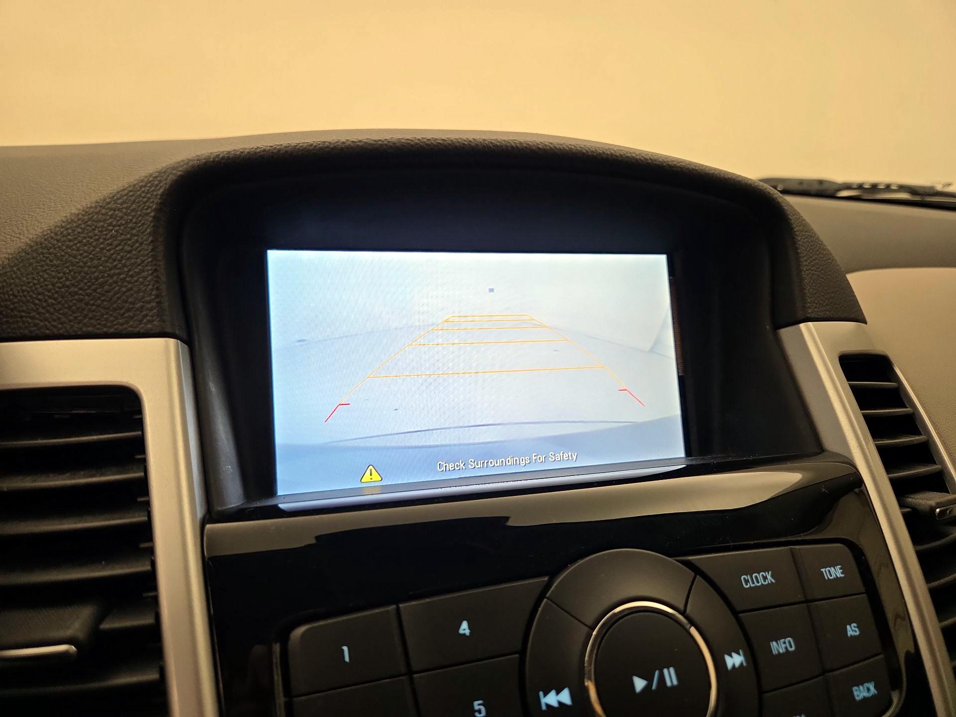 Thumbnail: 2016 Chevrolet Cruze - 14