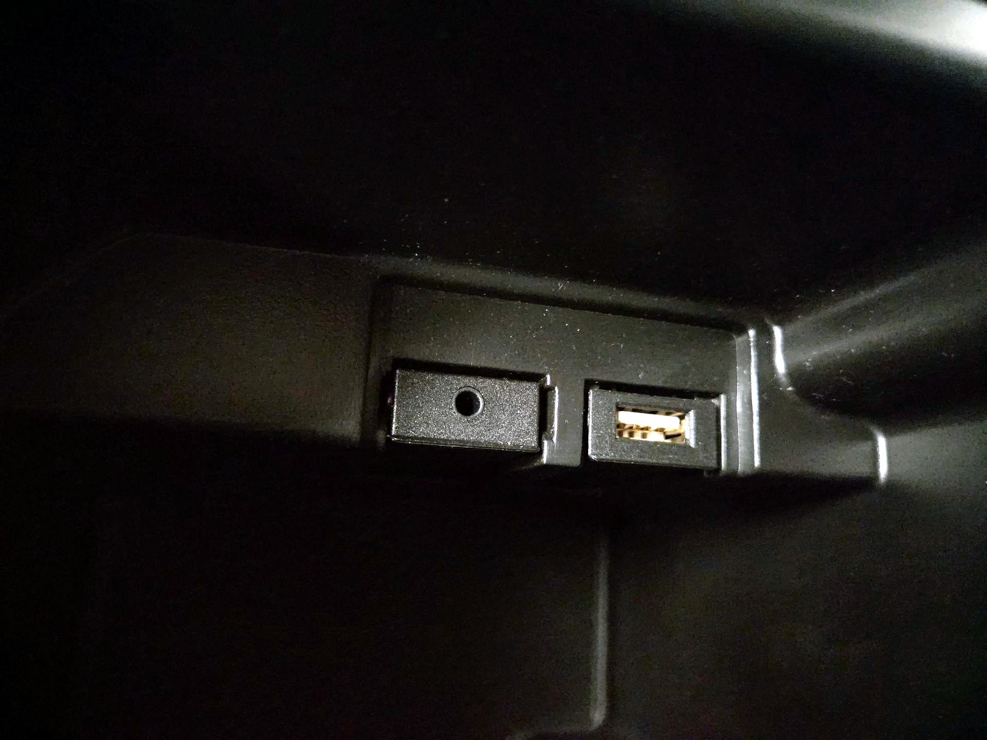 Thumbnail: 2016 Chevrolet Cruze - 18