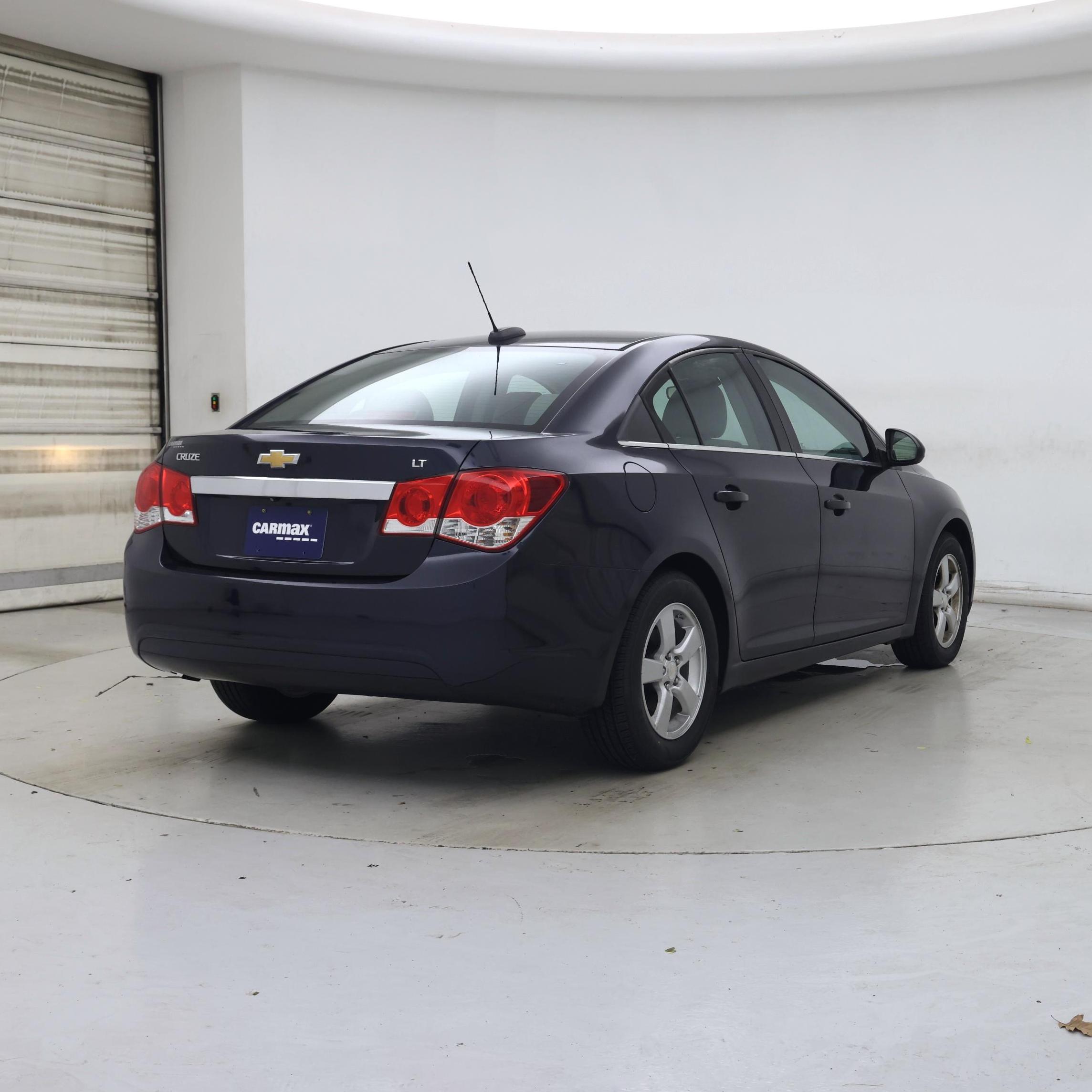 Thumbnail: 2016 Chevrolet Cruze - 8