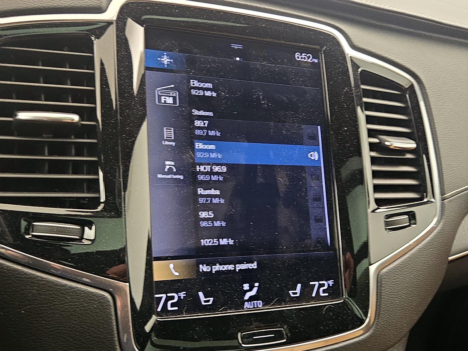 Thumbnail: 2021 Volvo XC90 - 16