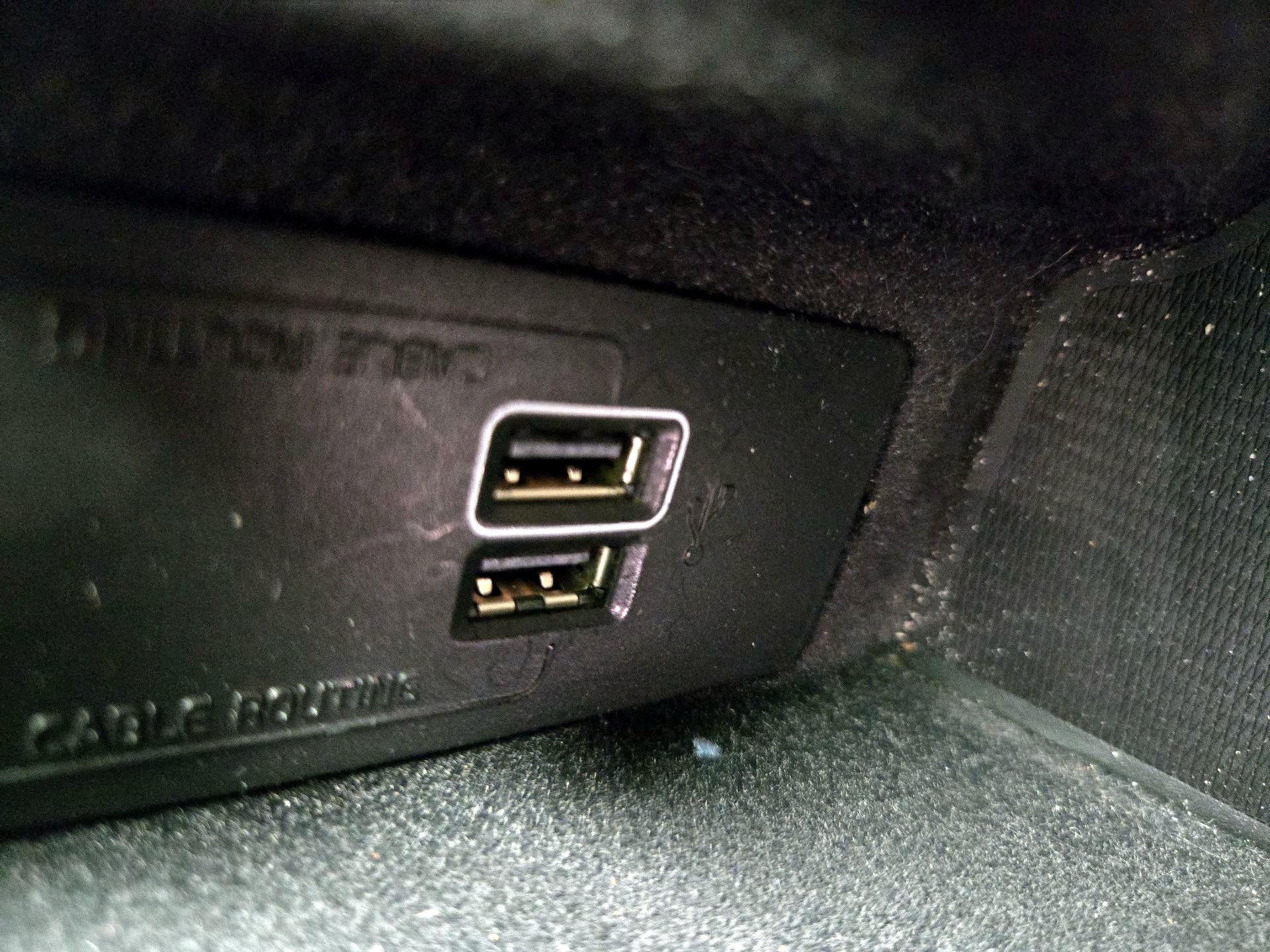 Thumbnail: 2021 Volvo XC90 - 19