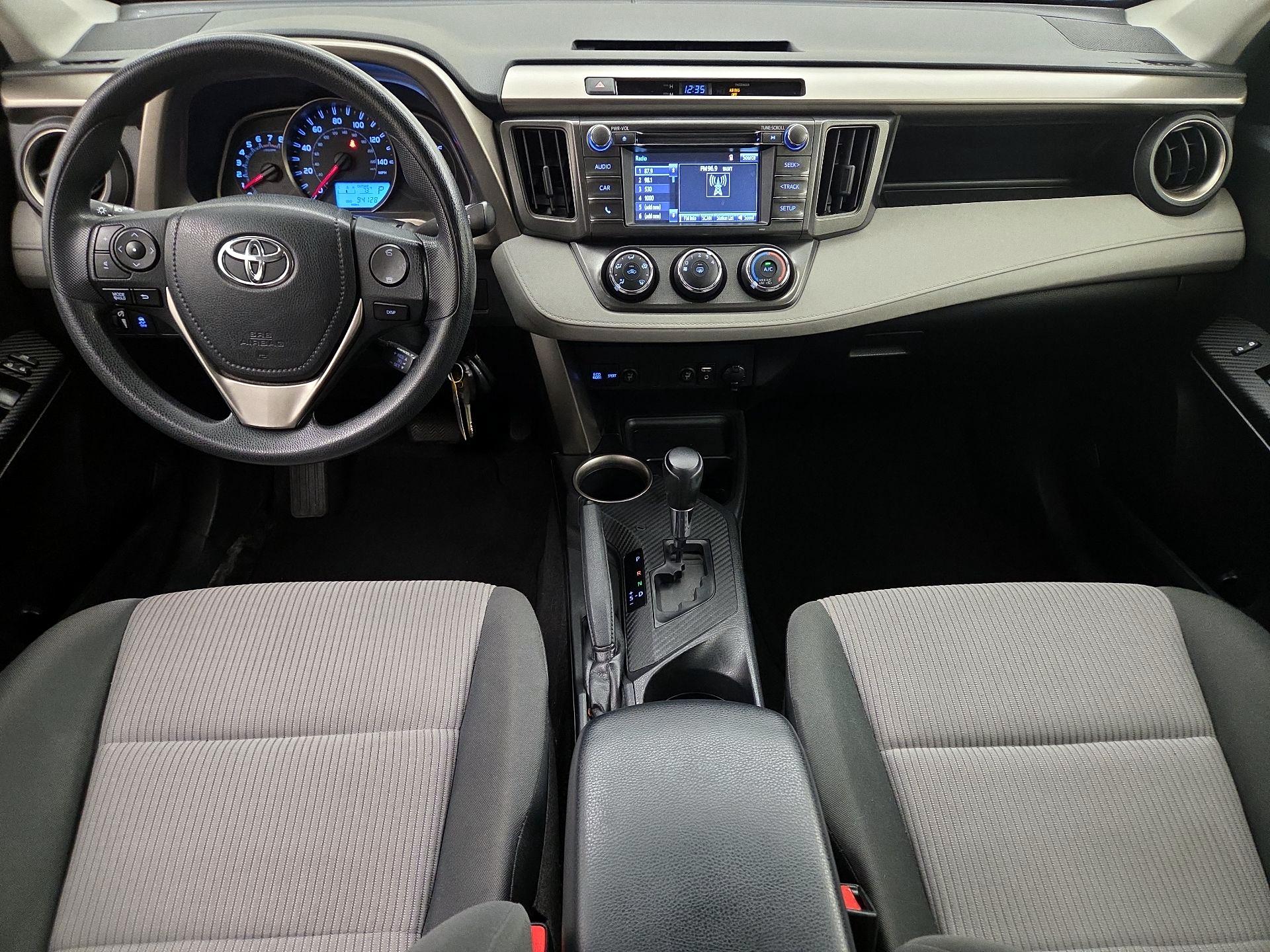 Thumbnail: 2014 Toyota RAV4 - 9