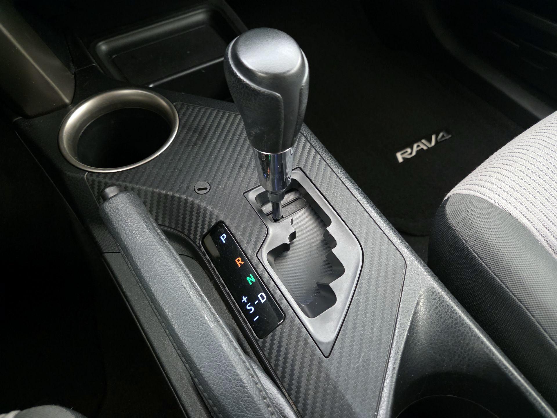 Thumbnail: 2014 Toyota RAV4 - 17