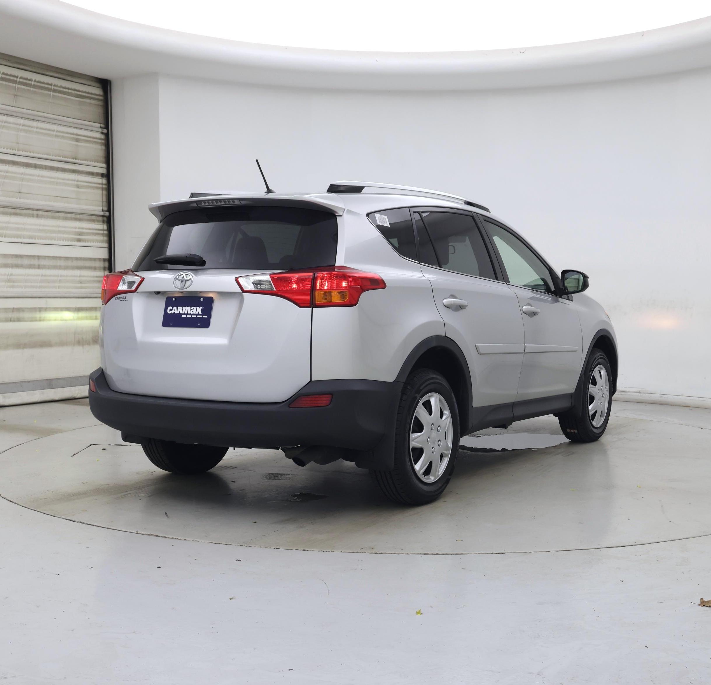 Thumbnail: 2014 Toyota RAV4 - 8