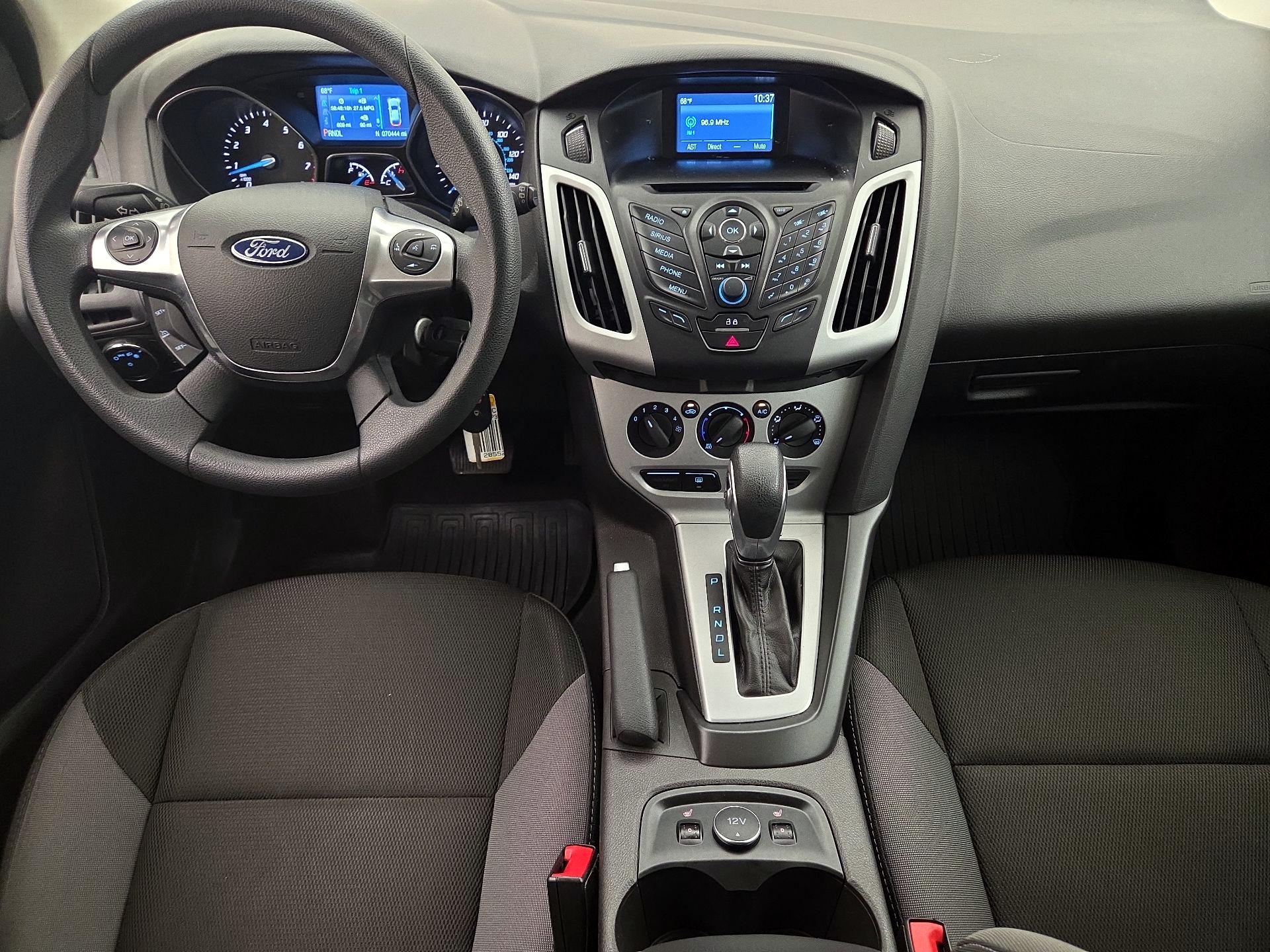 Thumbnail: 2014 Ford Focus - 9