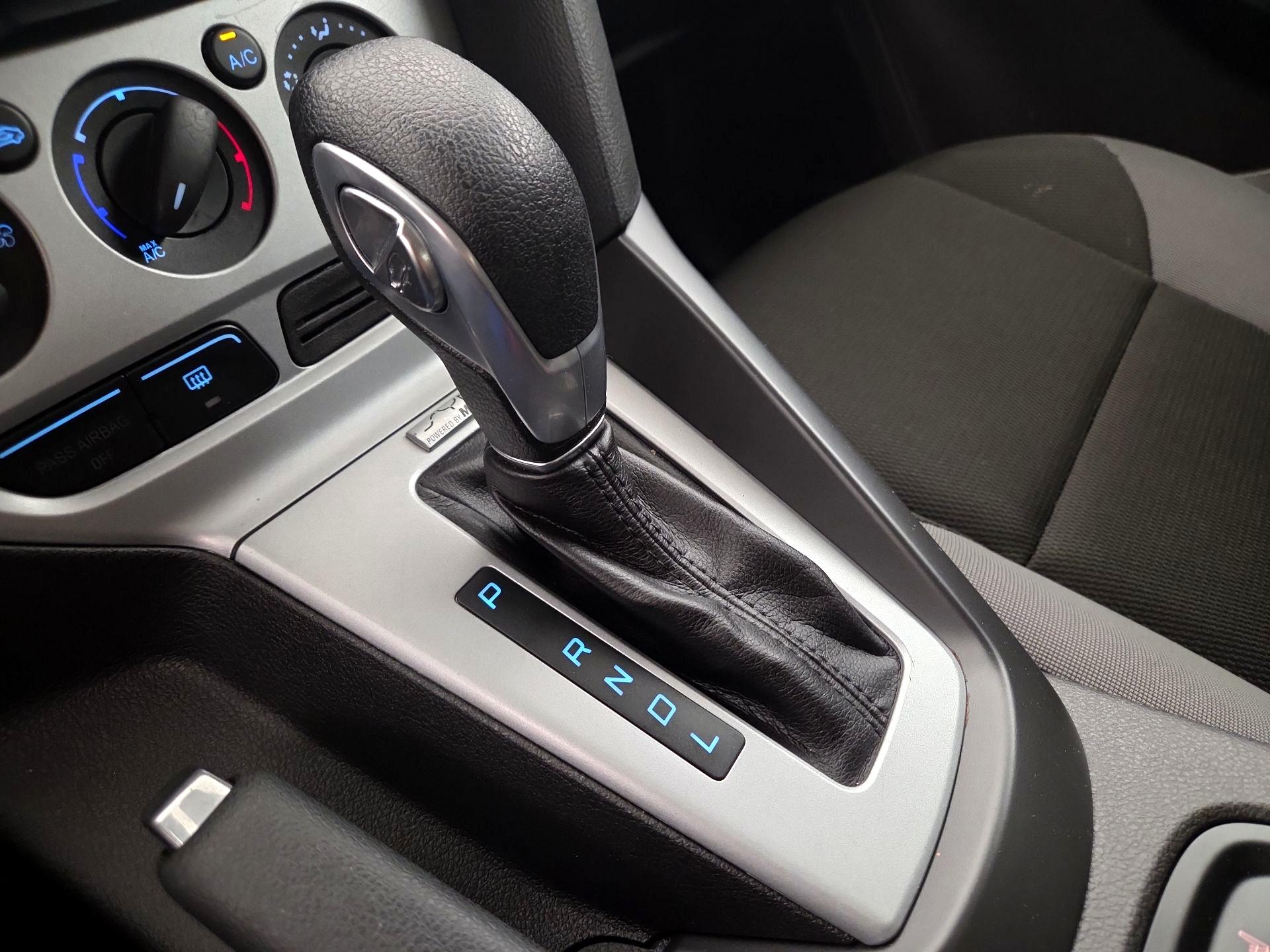 Thumbnail: 2014 Ford Focus - 16