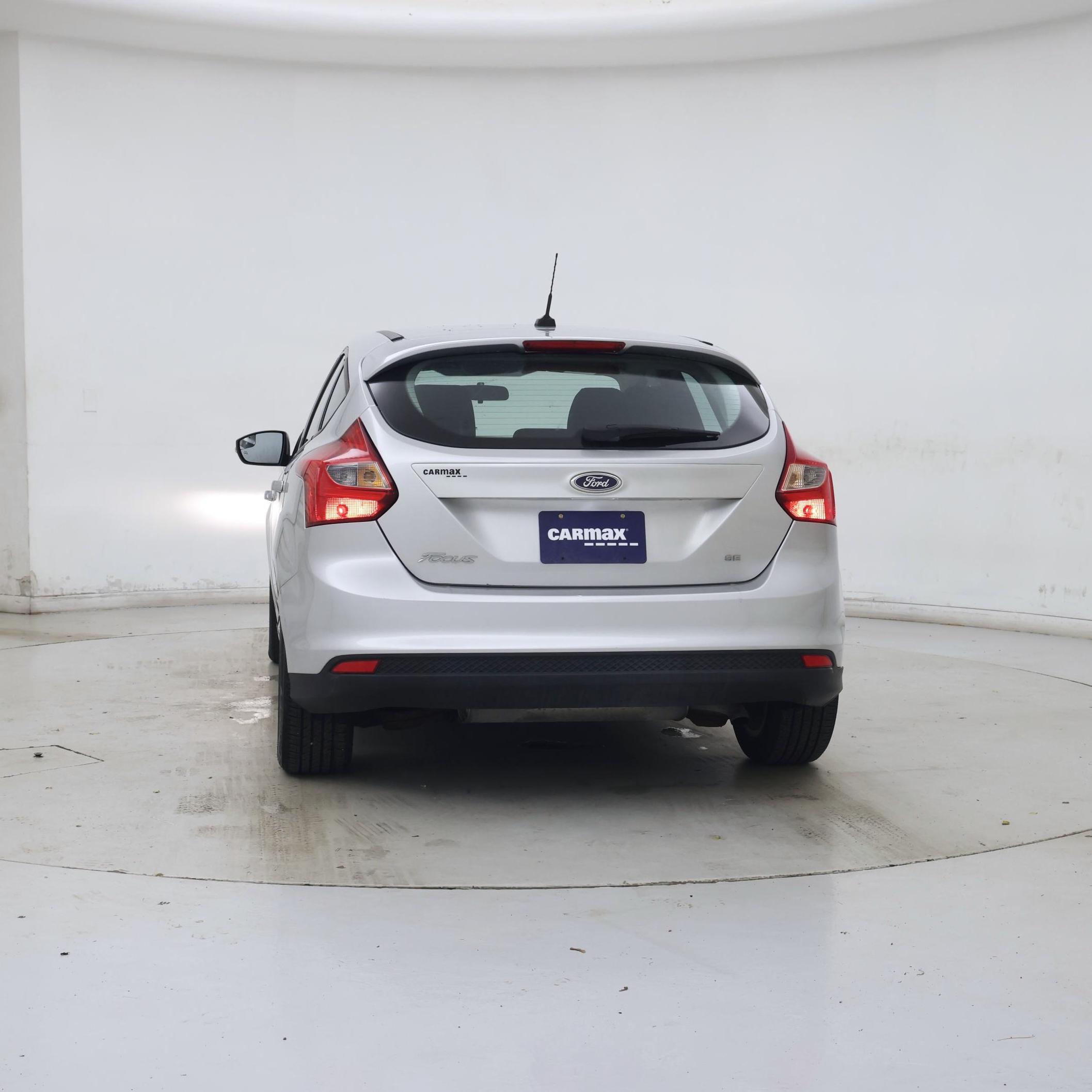 Thumbnail: 2014 Ford Focus - 6