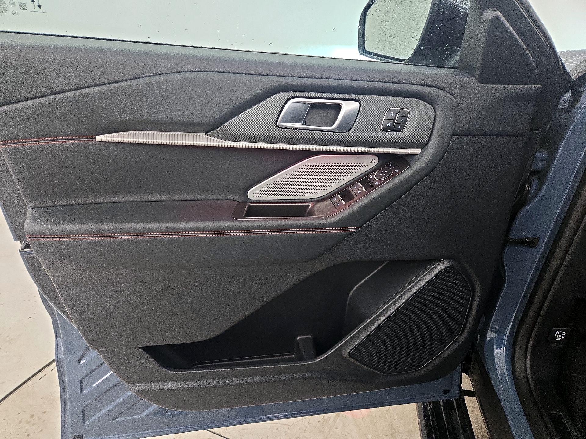 Thumbnail: 2025 Ford Explorer - 12