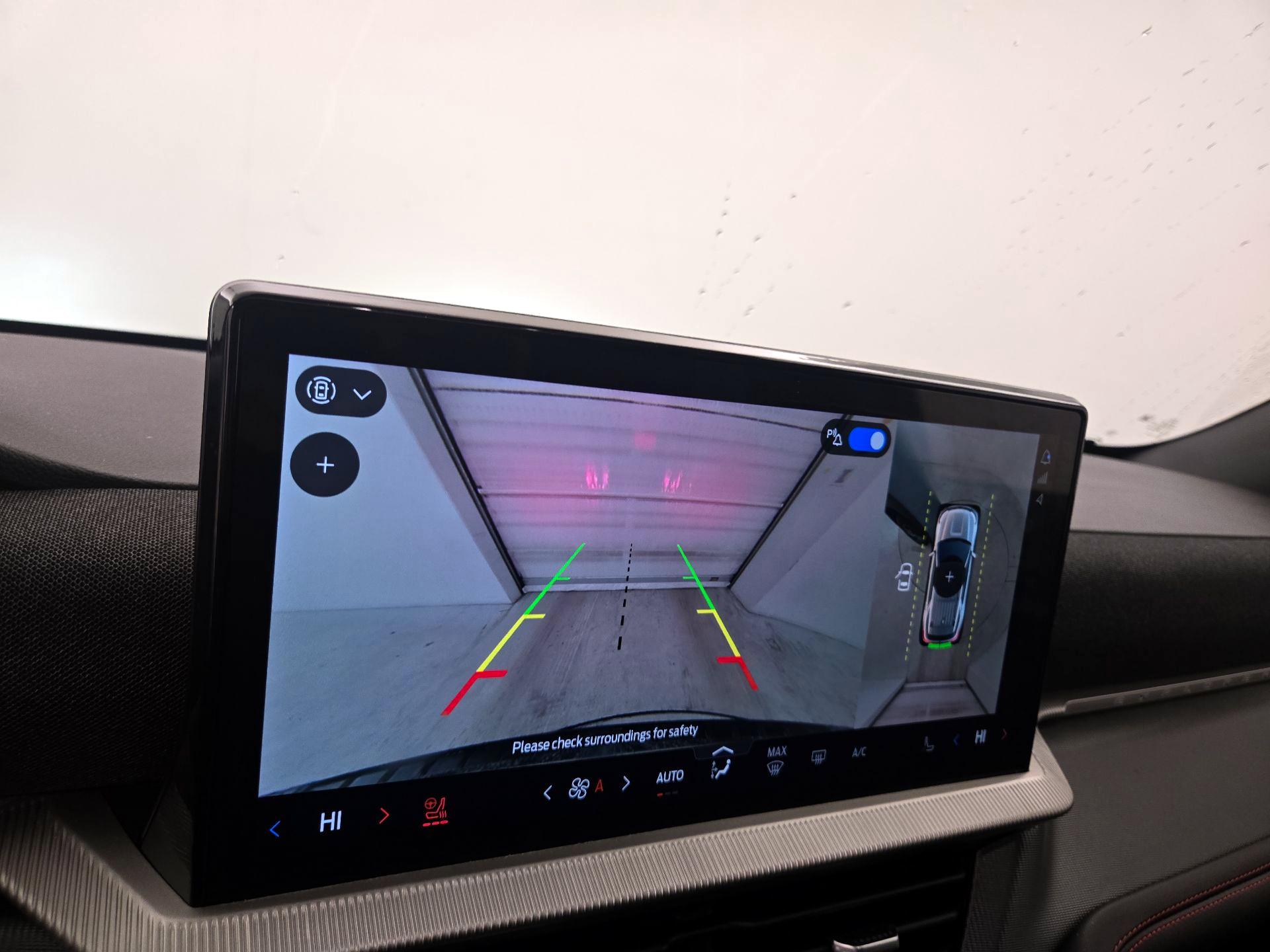 Thumbnail: 2025 Ford Explorer - 14