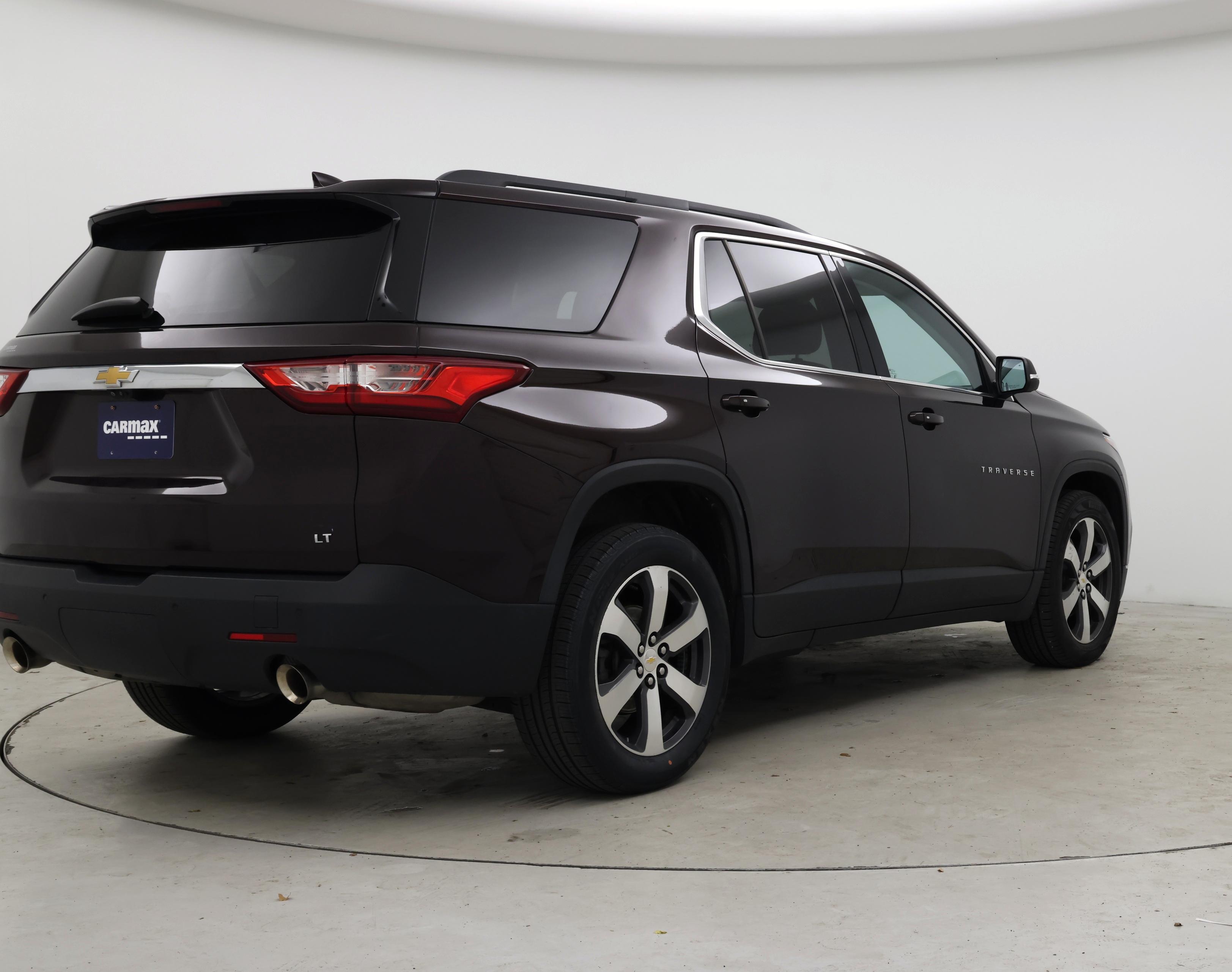 Thumbnail: 2021 Chevrolet Traverse - 8