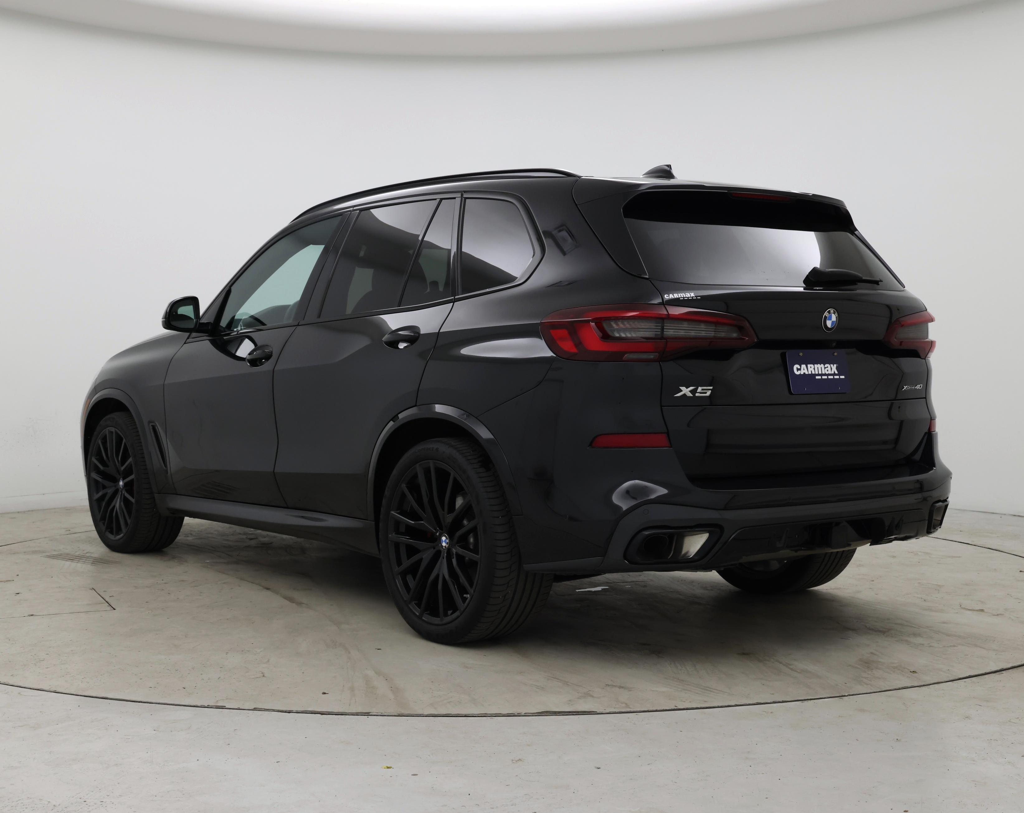 Thumbnail: 2023 BMW X5 - 2