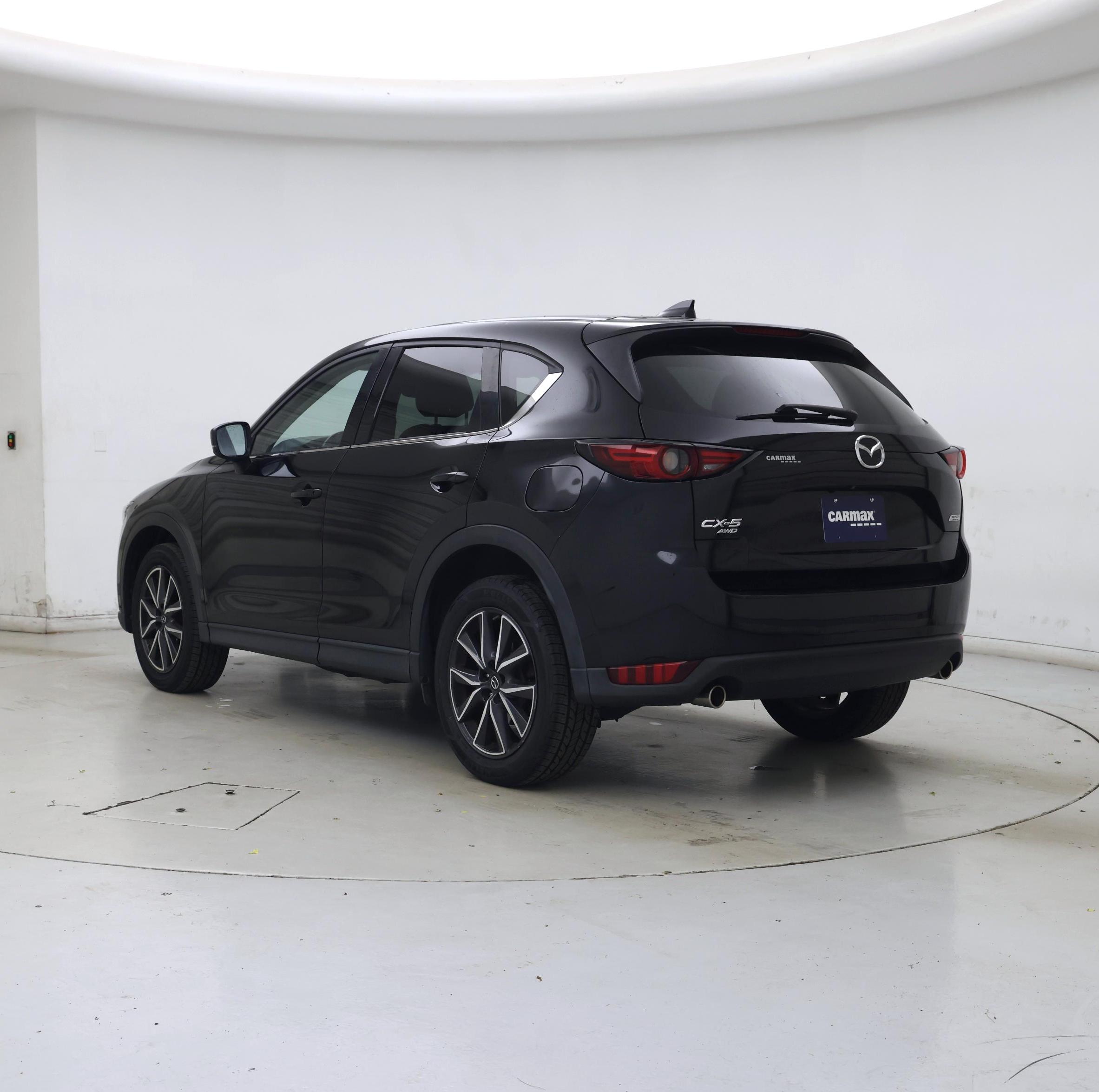 Thumbnail: 2017 Mazda CX-5 - 2