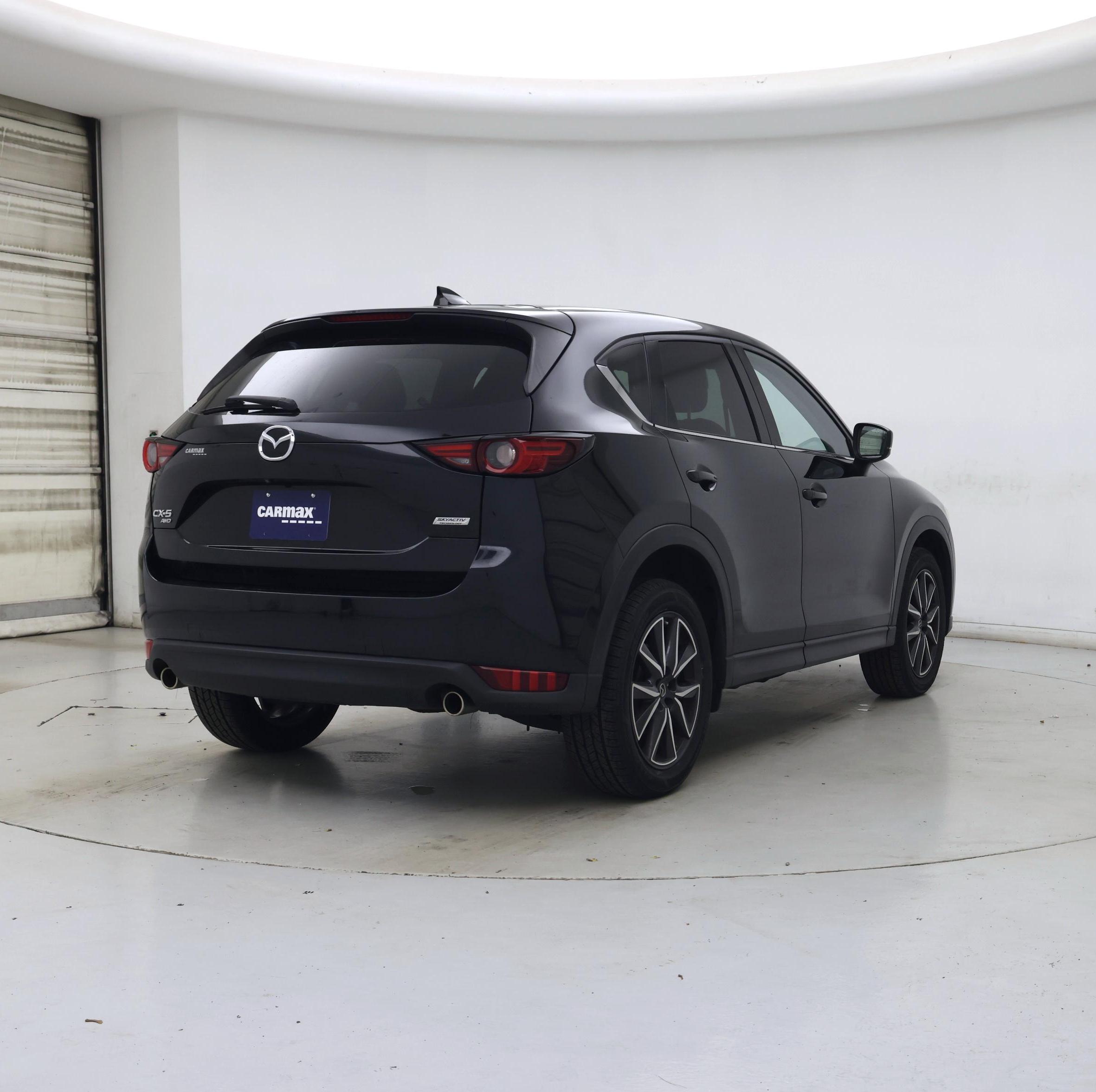 Thumbnail: 2017 Mazda CX-5 - 8