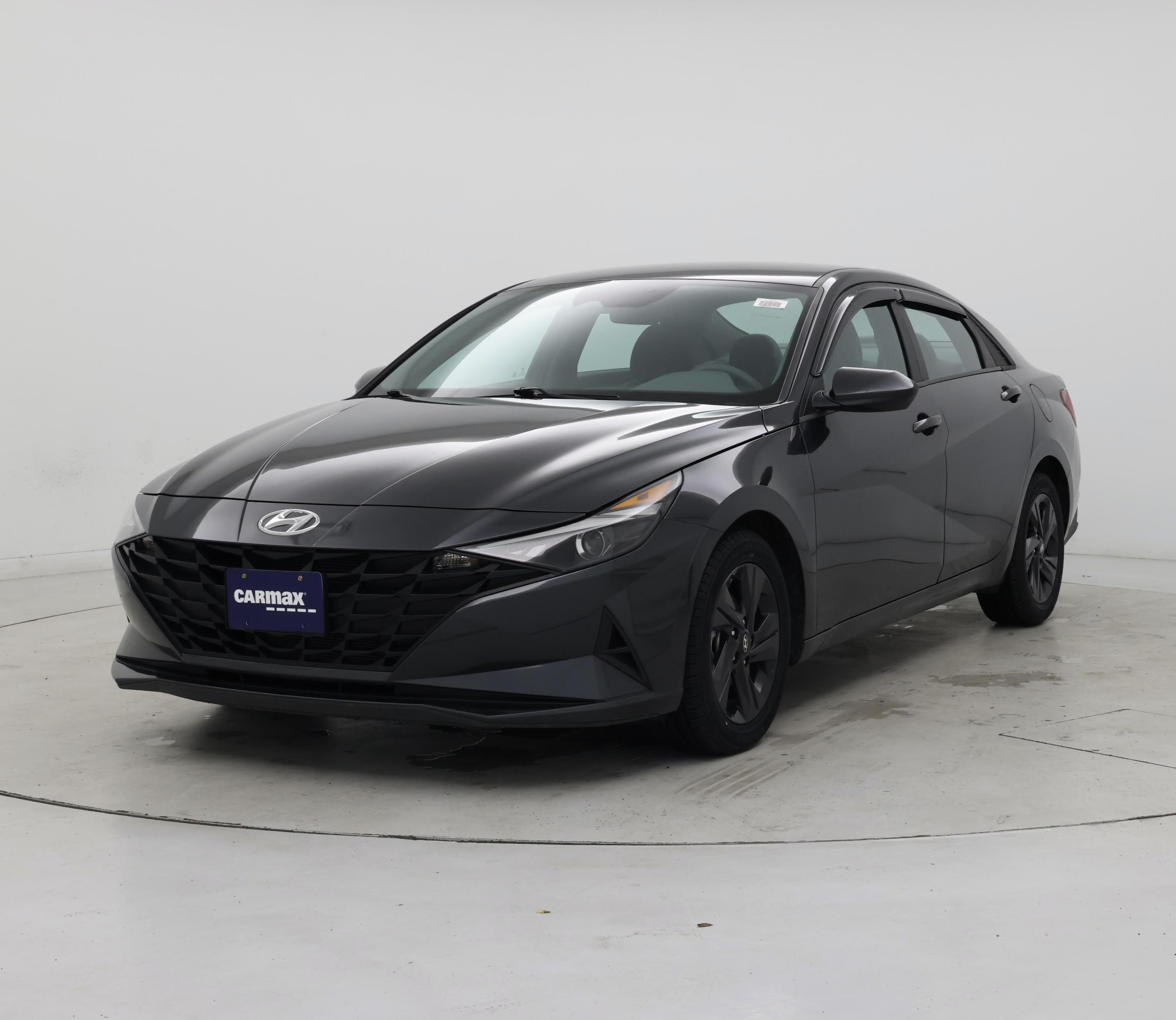 Thumbnail: 2022 Hyundai Elantra - 4