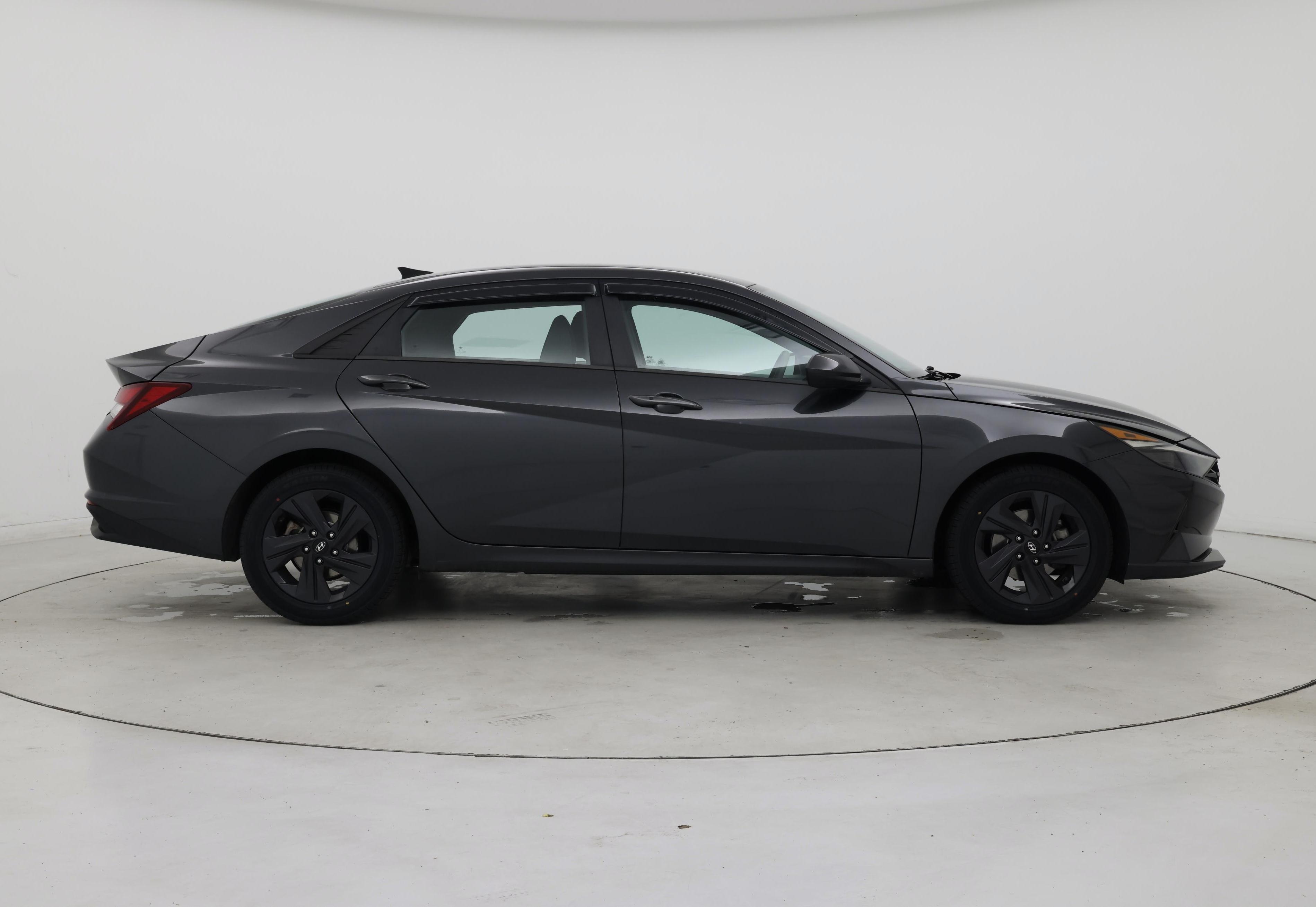 Thumbnail: 2022 Hyundai Elantra - 7