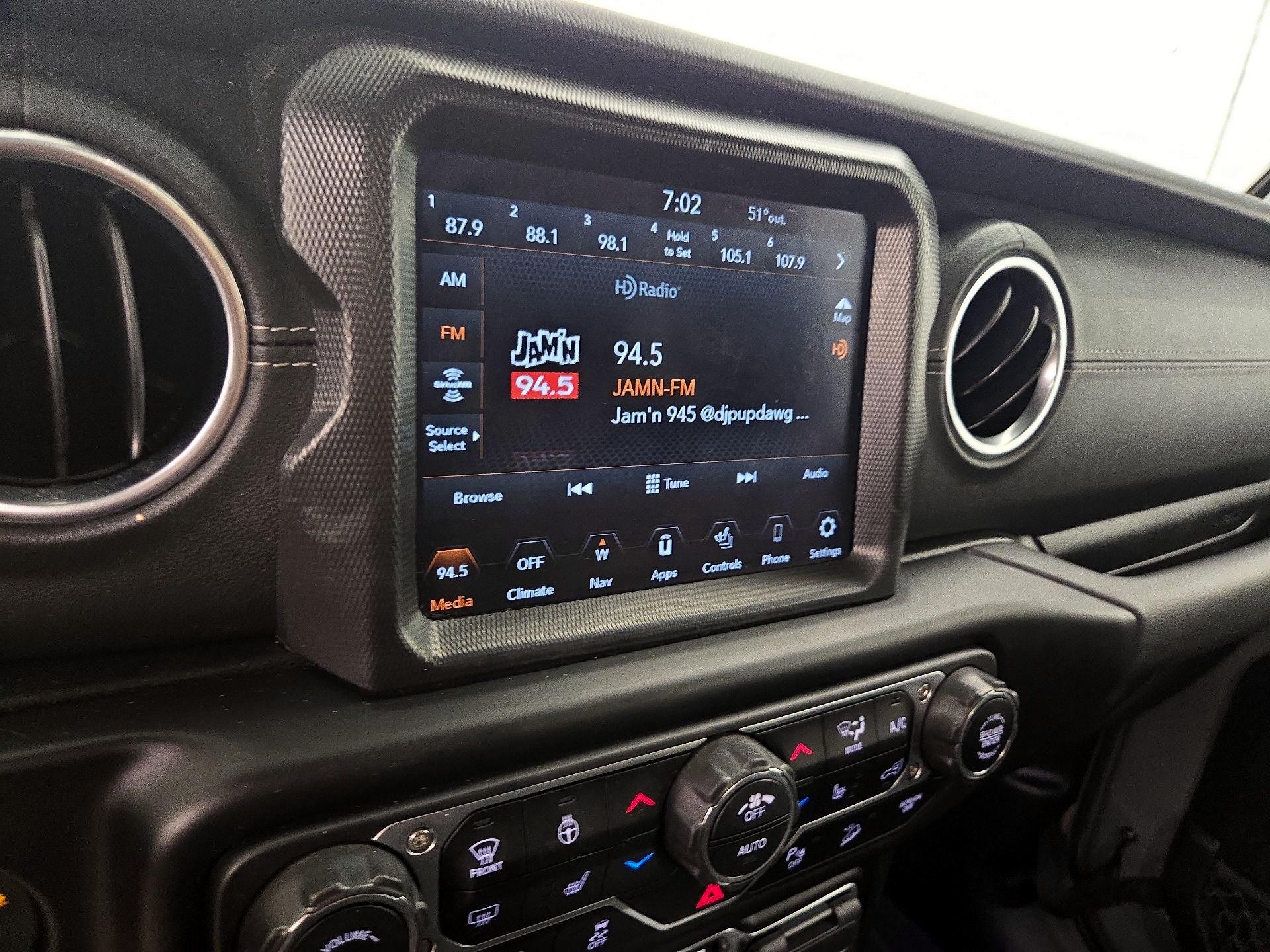 Thumbnail: 2021 Jeep Wrangler - 16