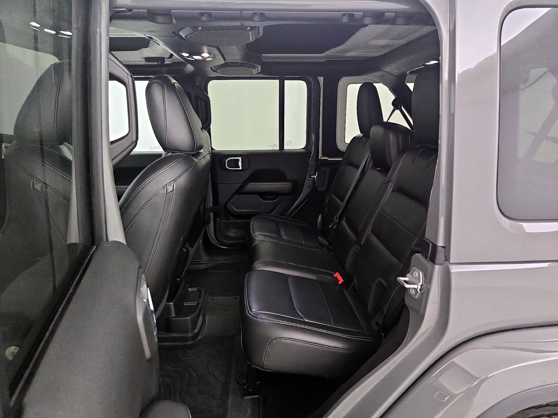 Thumbnail: 2021 Jeep Wrangler - 20