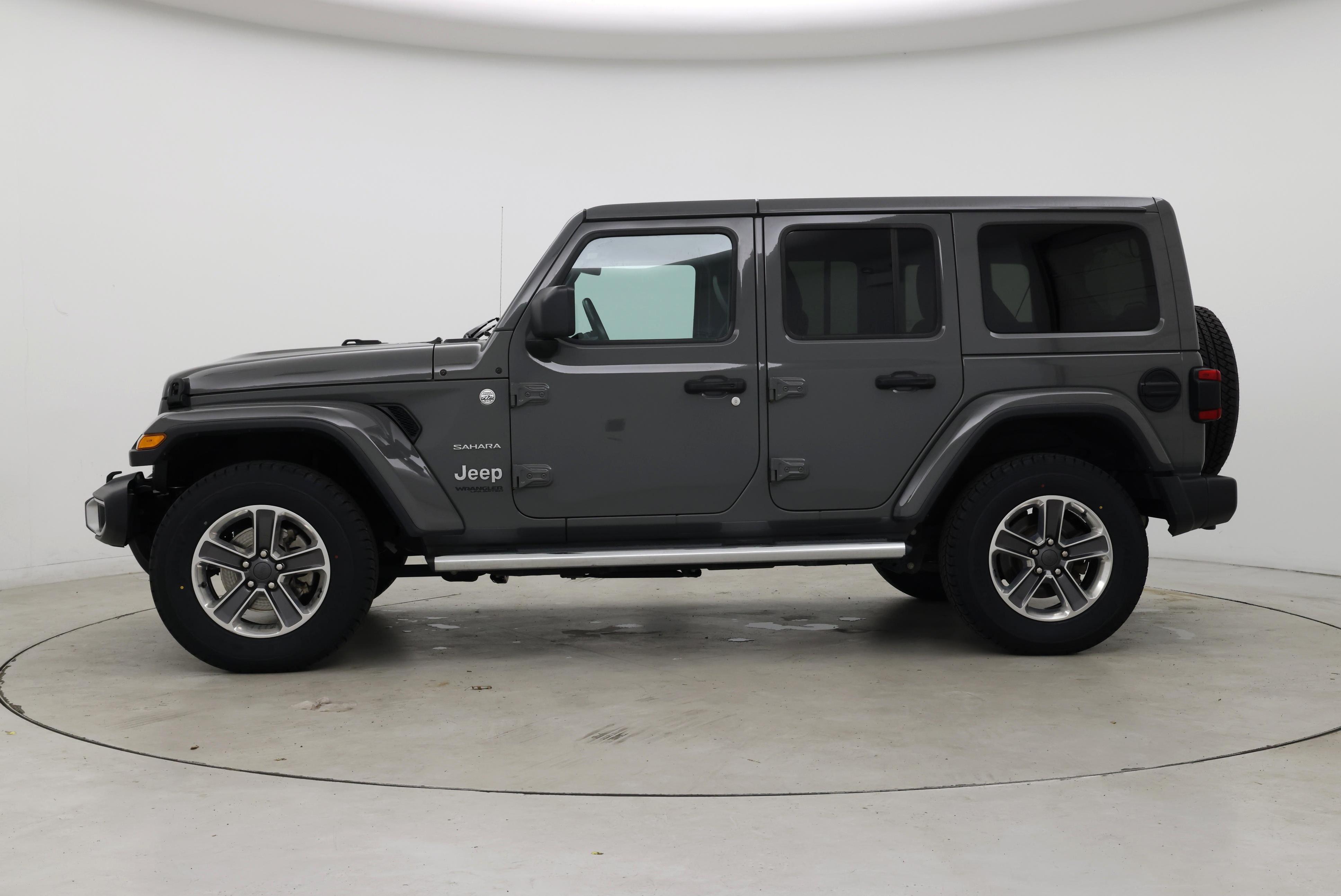 Thumbnail: 2021 Jeep Wrangler - 3