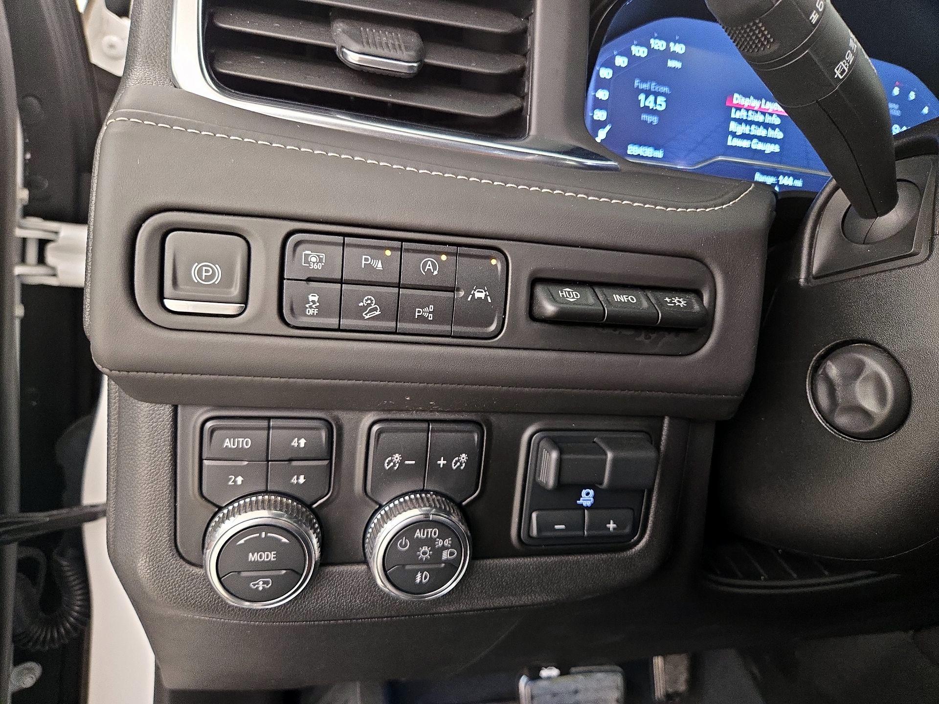 Thumbnail: 2023 GMC Yukon - 13