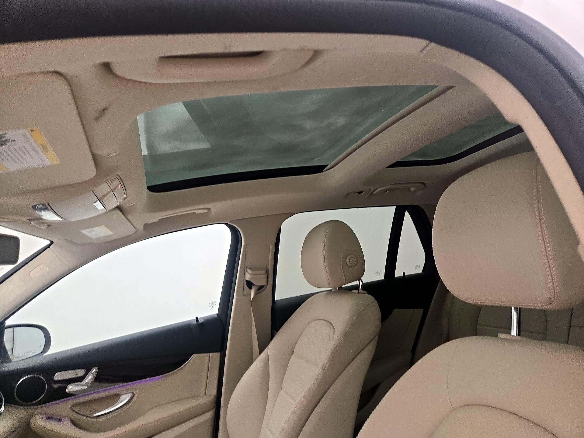 Thumbnail: 2020 Mercedes-Benz GLC - 19