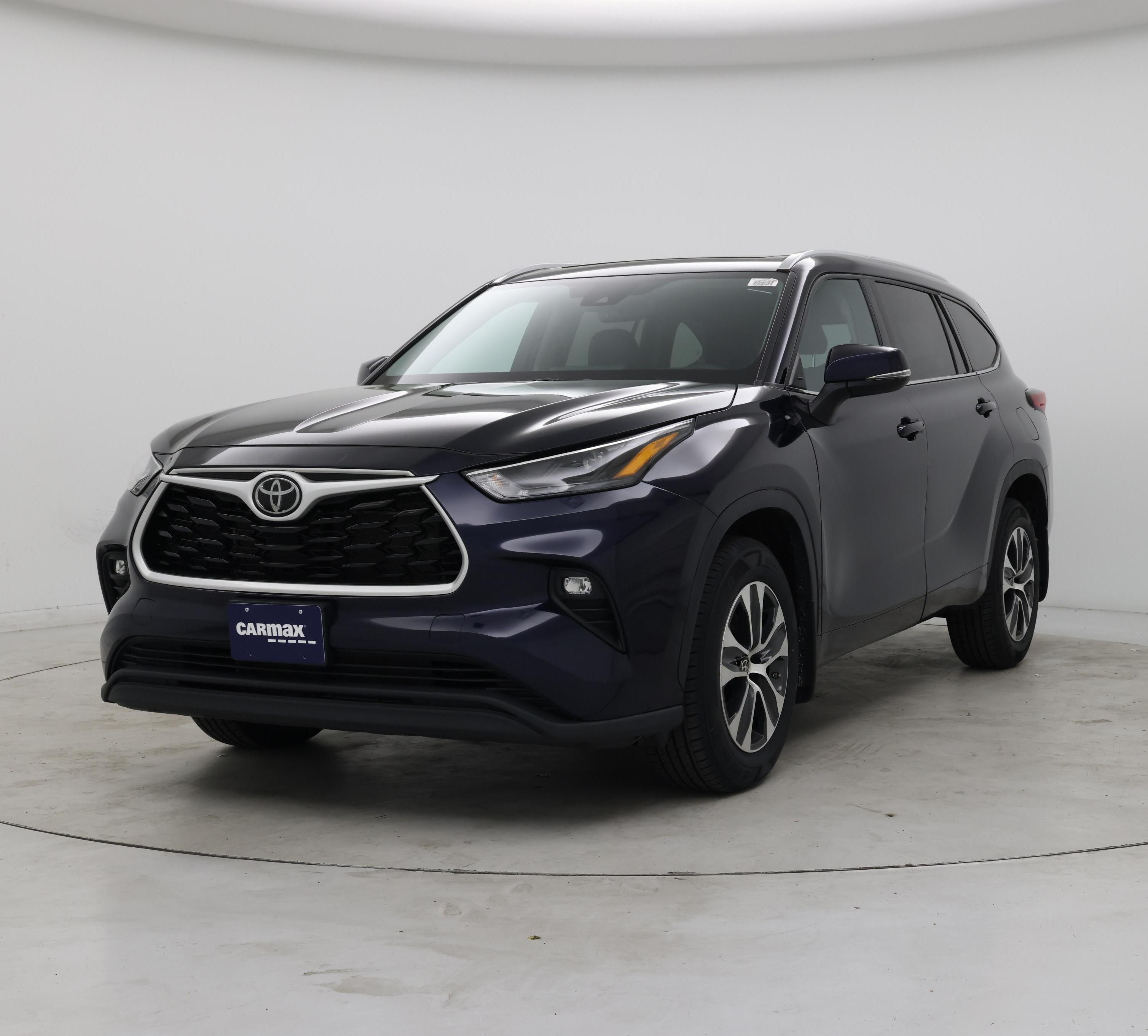 Thumbnail: 2022 Toyota Highlander - 4