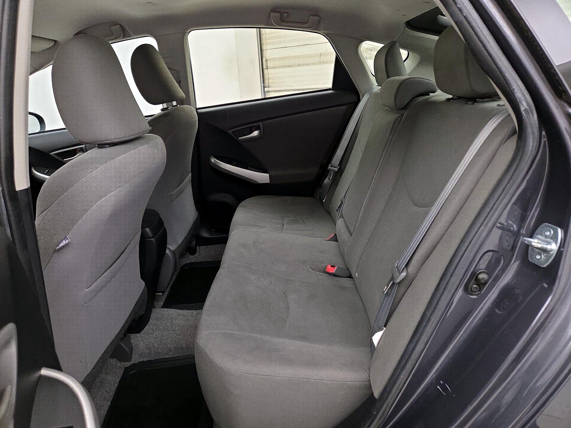 Thumbnail: 2014 Toyota Prius - 18