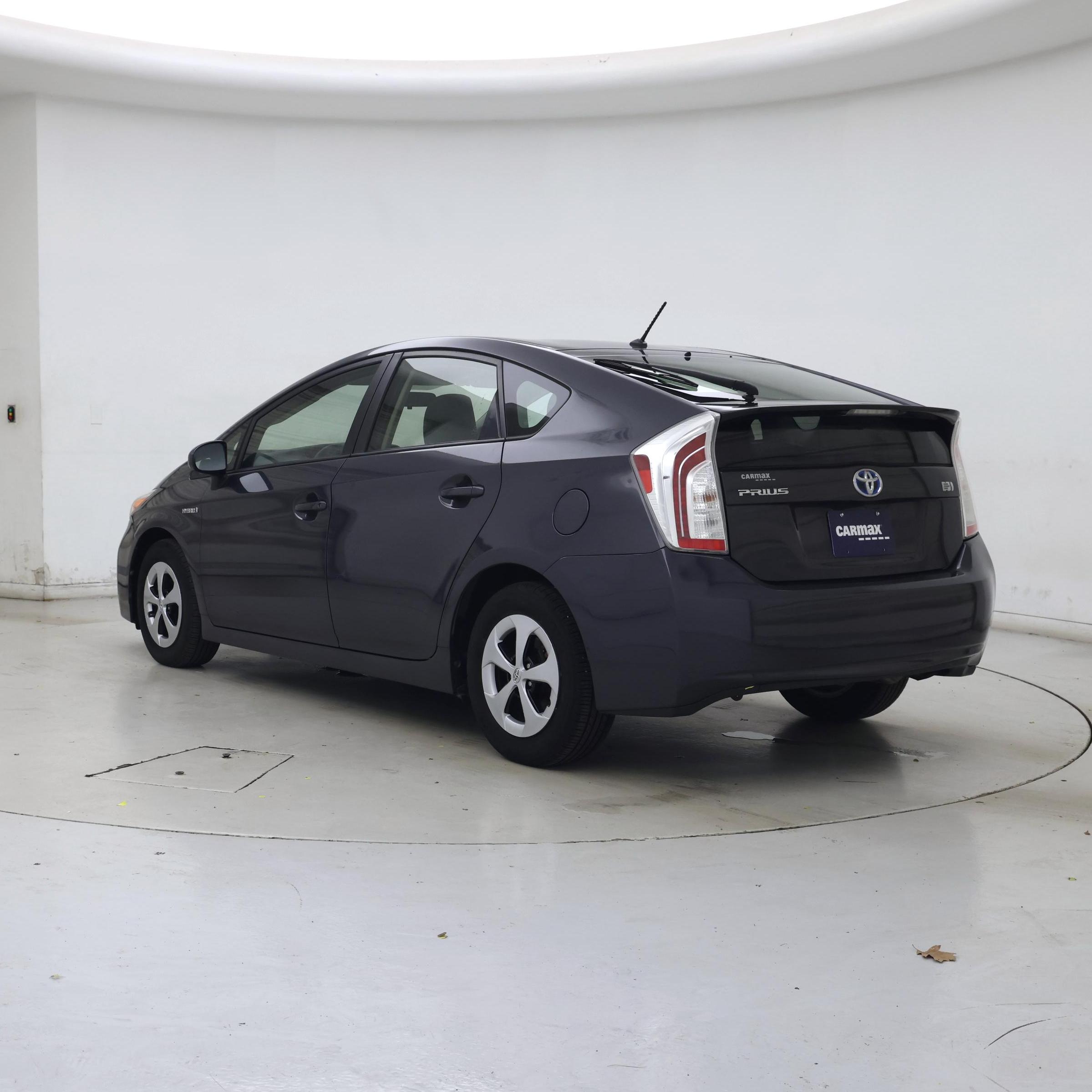 Thumbnail: 2014 Toyota Prius - 2