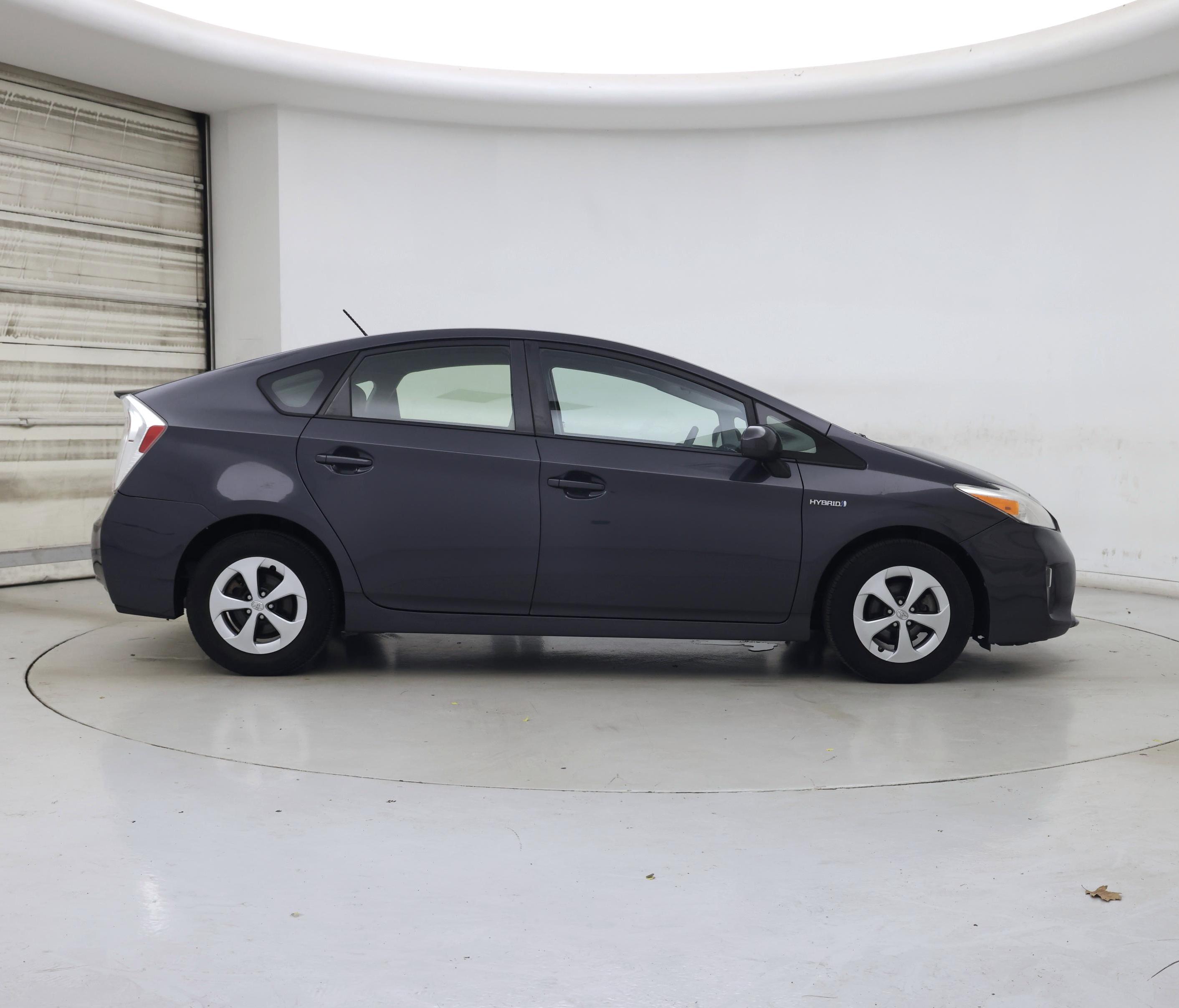 Thumbnail: 2014 Toyota Prius - 7
