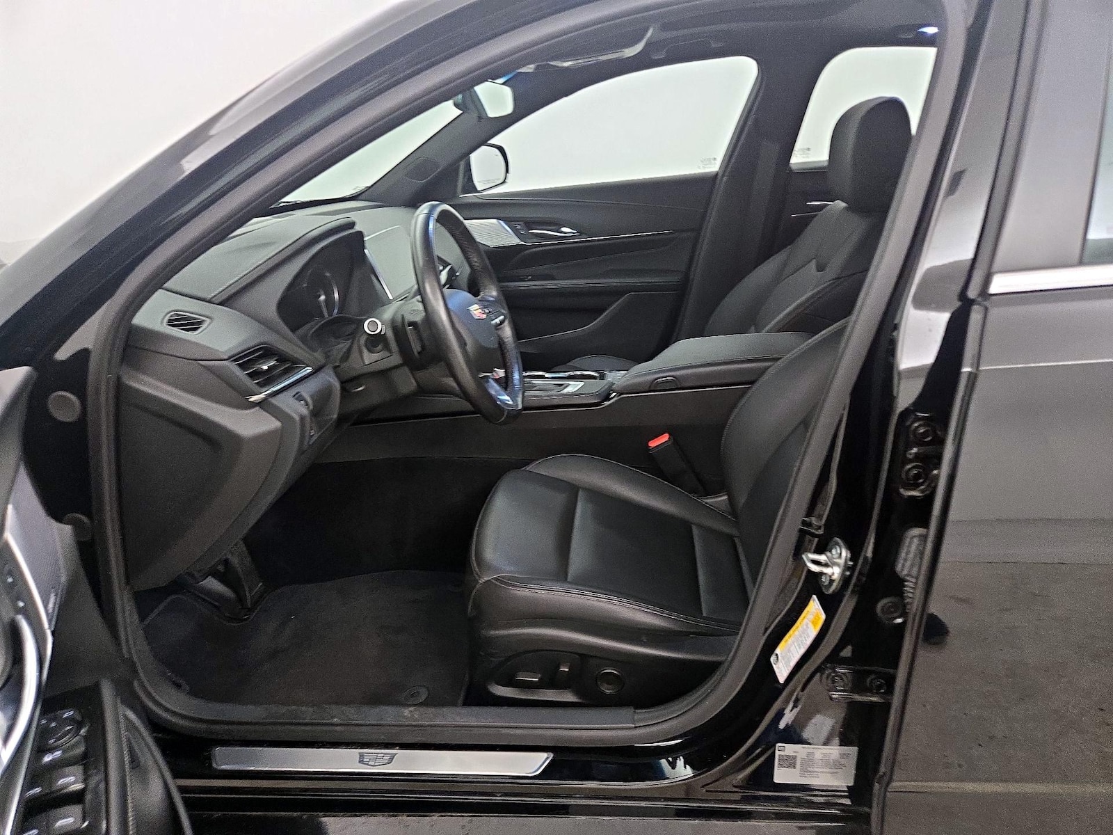 2025 Cadillac CT4 Luxury - Photo 12