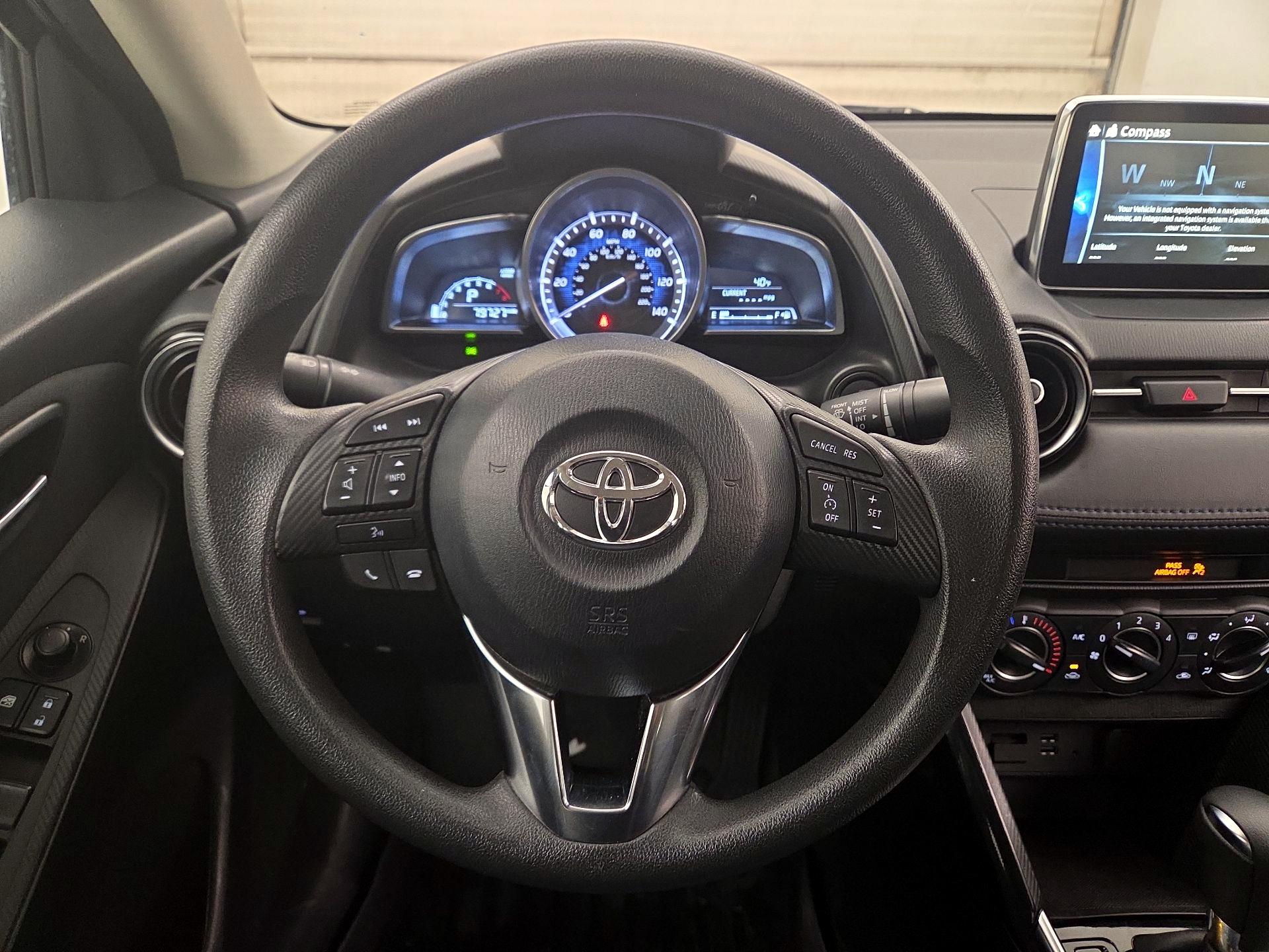 Thumbnail: 2018 Toyota Yaris iA - 10